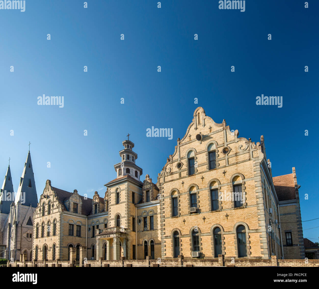 Vecchia Nazareth Academy, costruito 1904, privato scuola elementare, a De Leon Plaza, Victoria, Texas, Stati Uniti d'America Foto Stock