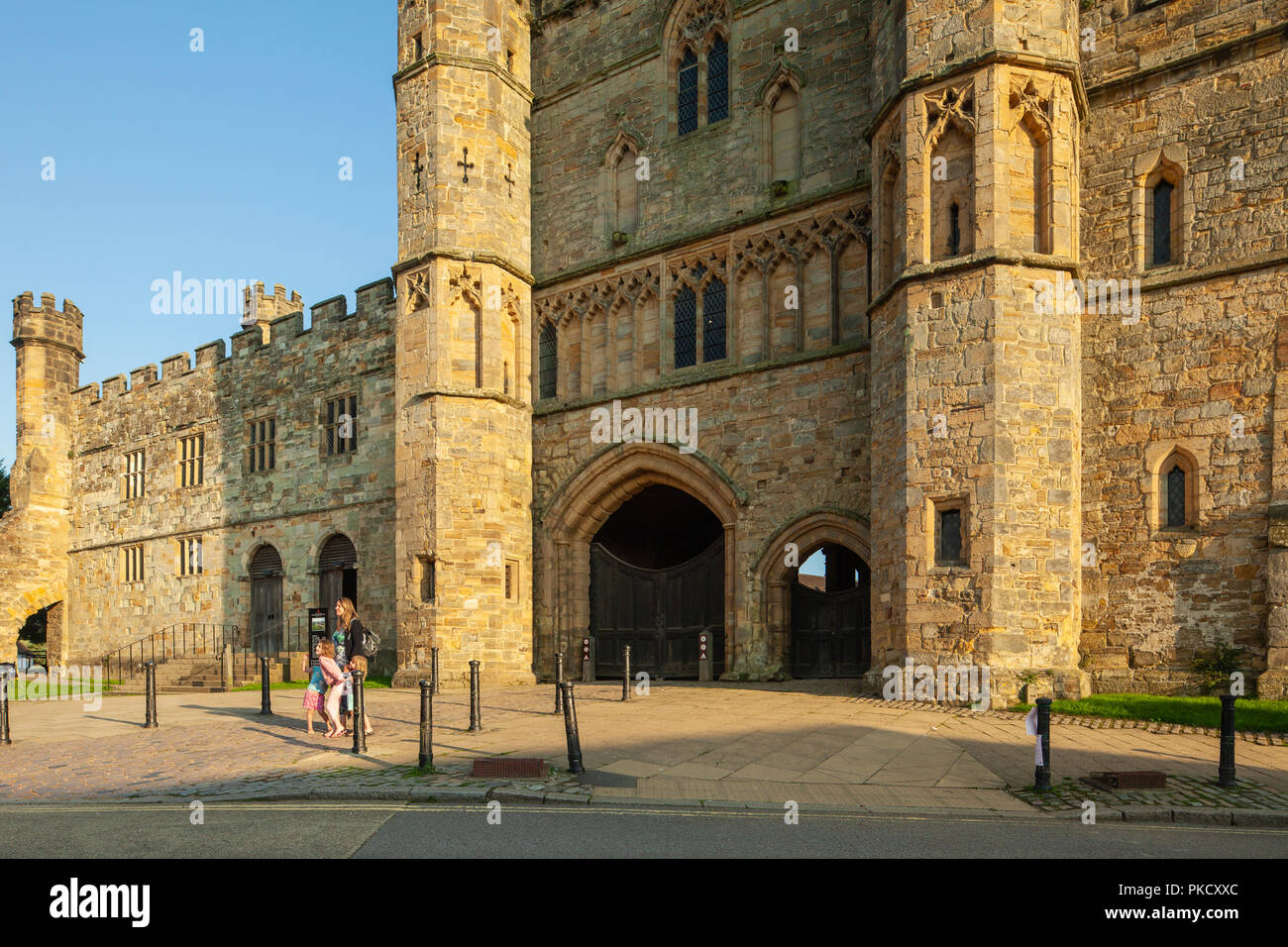 Pomeriggio estivo all Abbazia di Battle, East Sussex, Inghilterra. Foto Stock