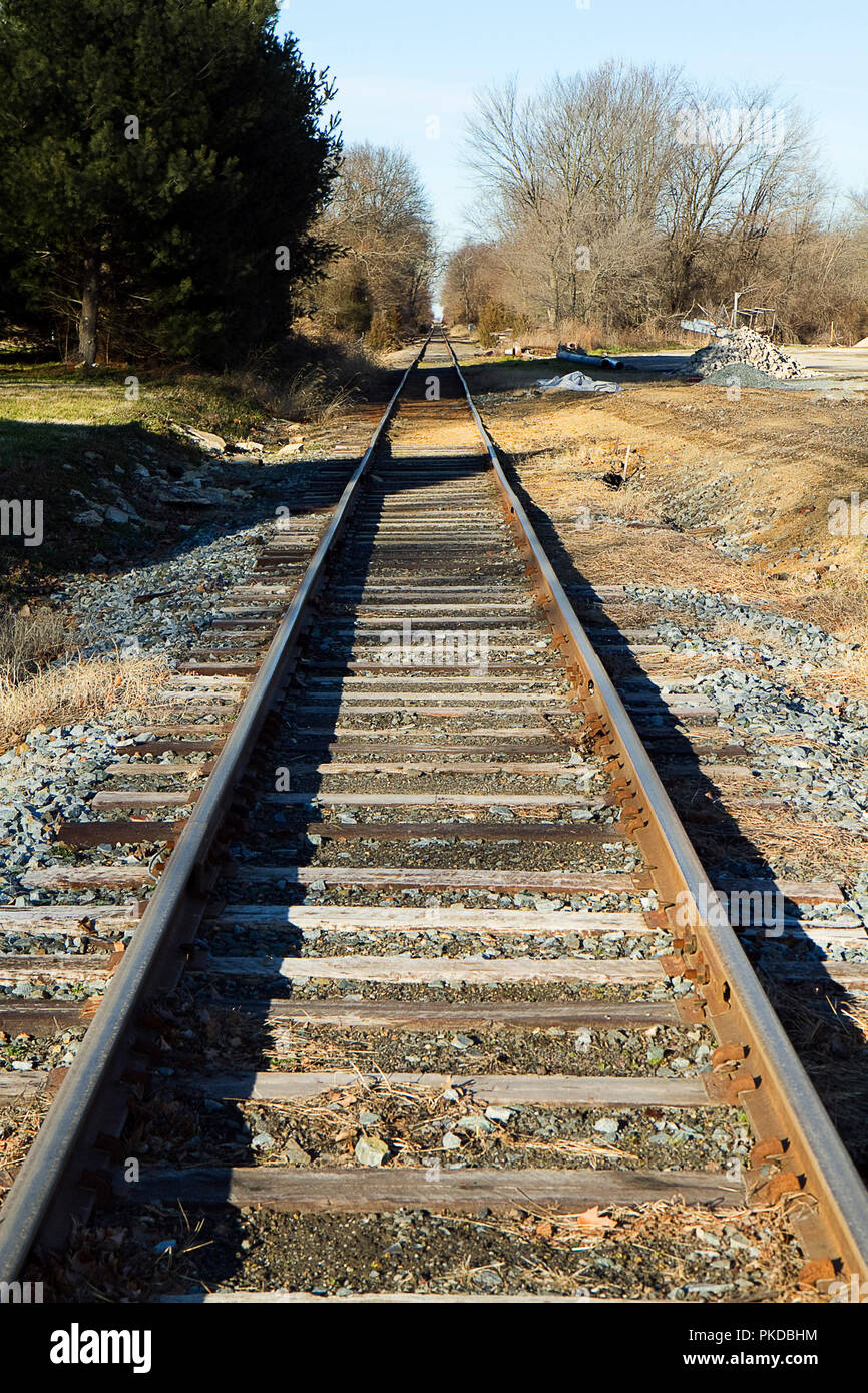 I binari della ferrovia e dei segni Foto Stock