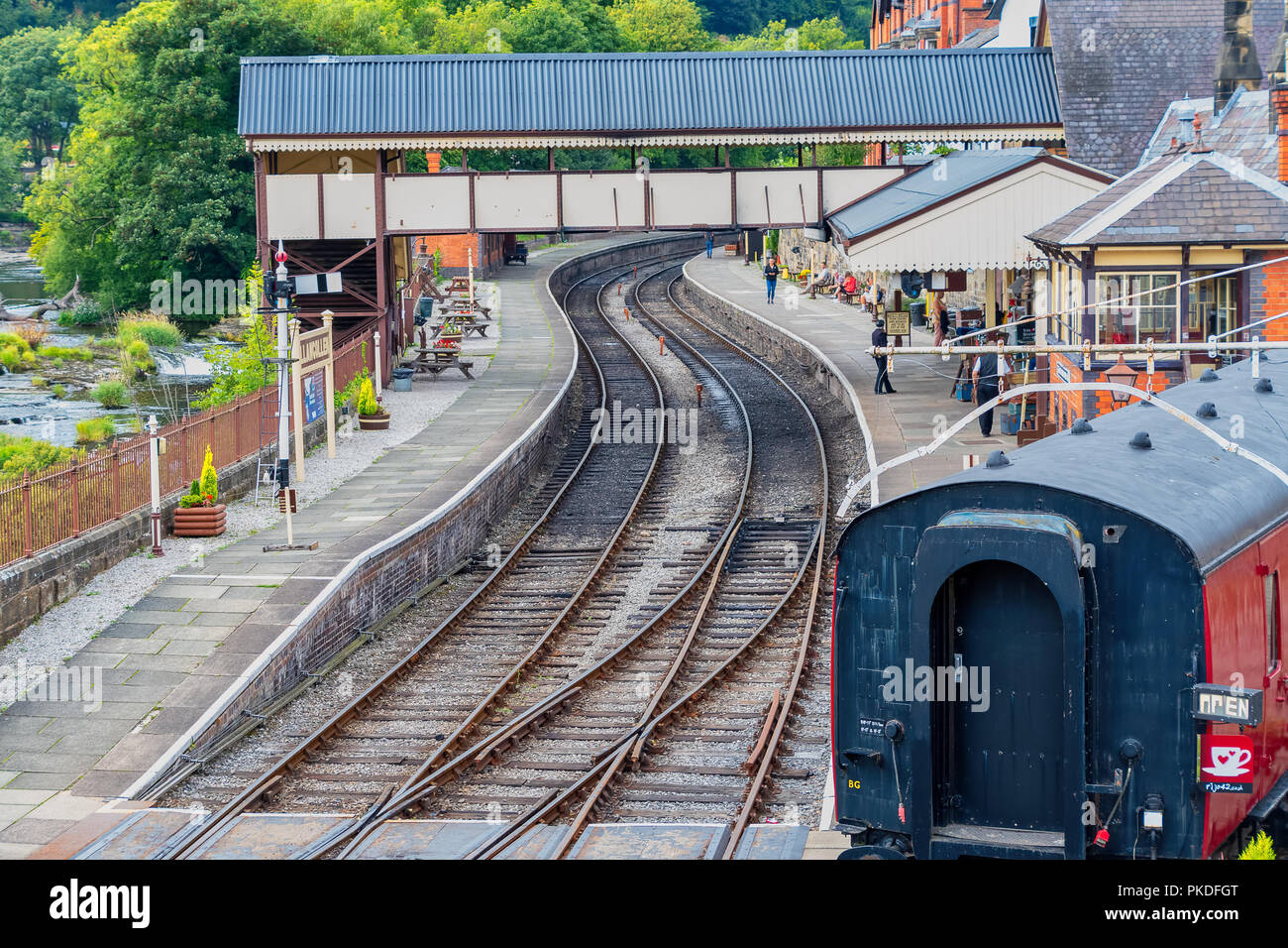 LLANGOLLEN Galles, Regno Unito - 2 Settembre 2018: vista in elevazione della stazione di Llangollen Galles del Nord Foto Stock