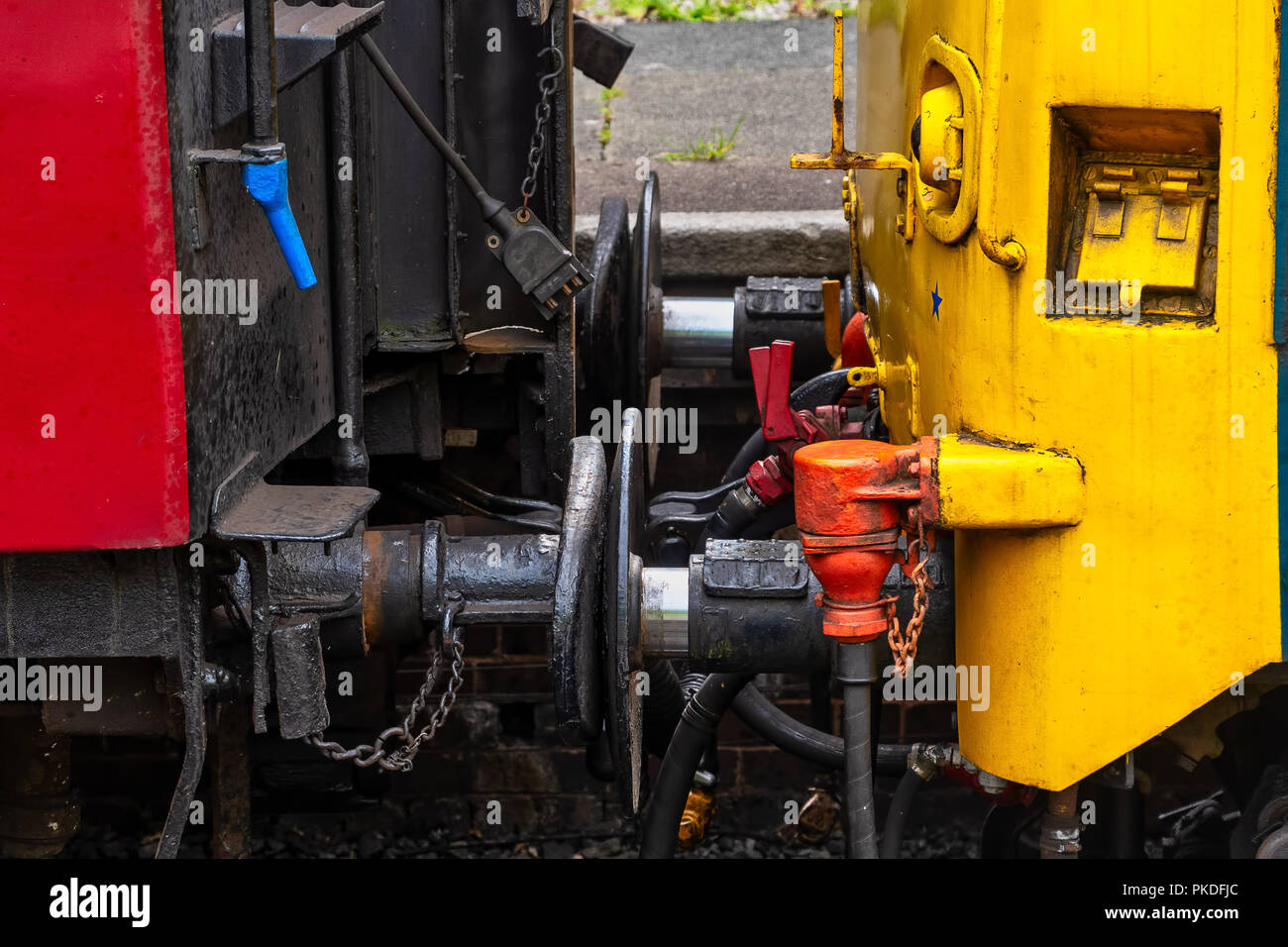 Motore diesel accoppiato fino al vecchio stile carrages Foto Stock