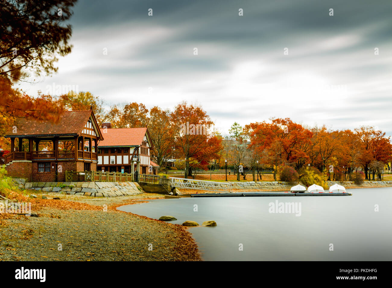 La Giamaica stagno in Boston è considerato un bollitore pond. È anche parte della collana smeraldo che era stato progettato da Federico legge Olmsted torna in Foto Stock