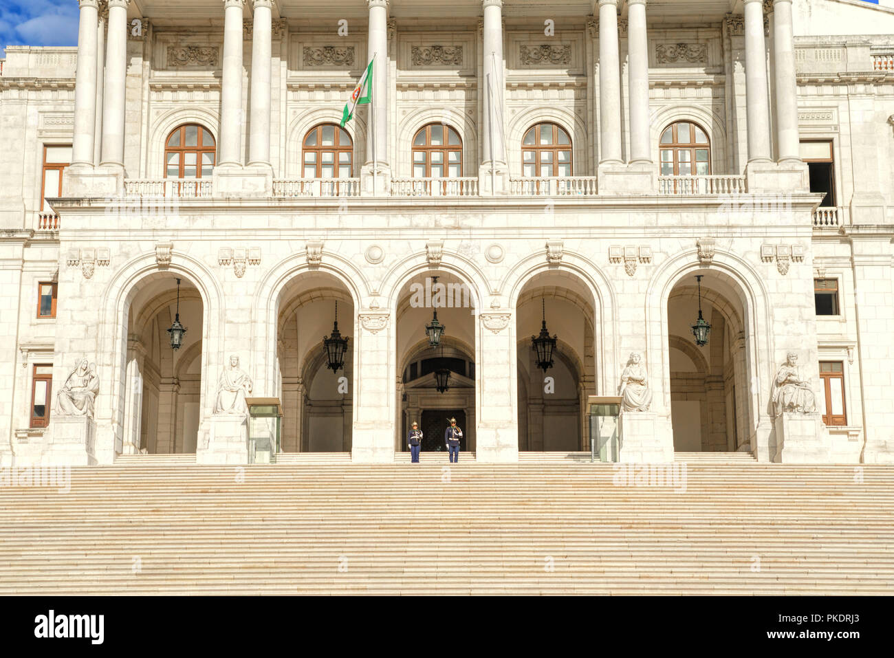 Il Palazzo del Parlamento Lisbona Portogallo . Ex Sao Bento Palace è ora il palazzo del parlamento del Portogallo. Il Primo Ministro dell'ufficio è in questo edificio. Foto Stock