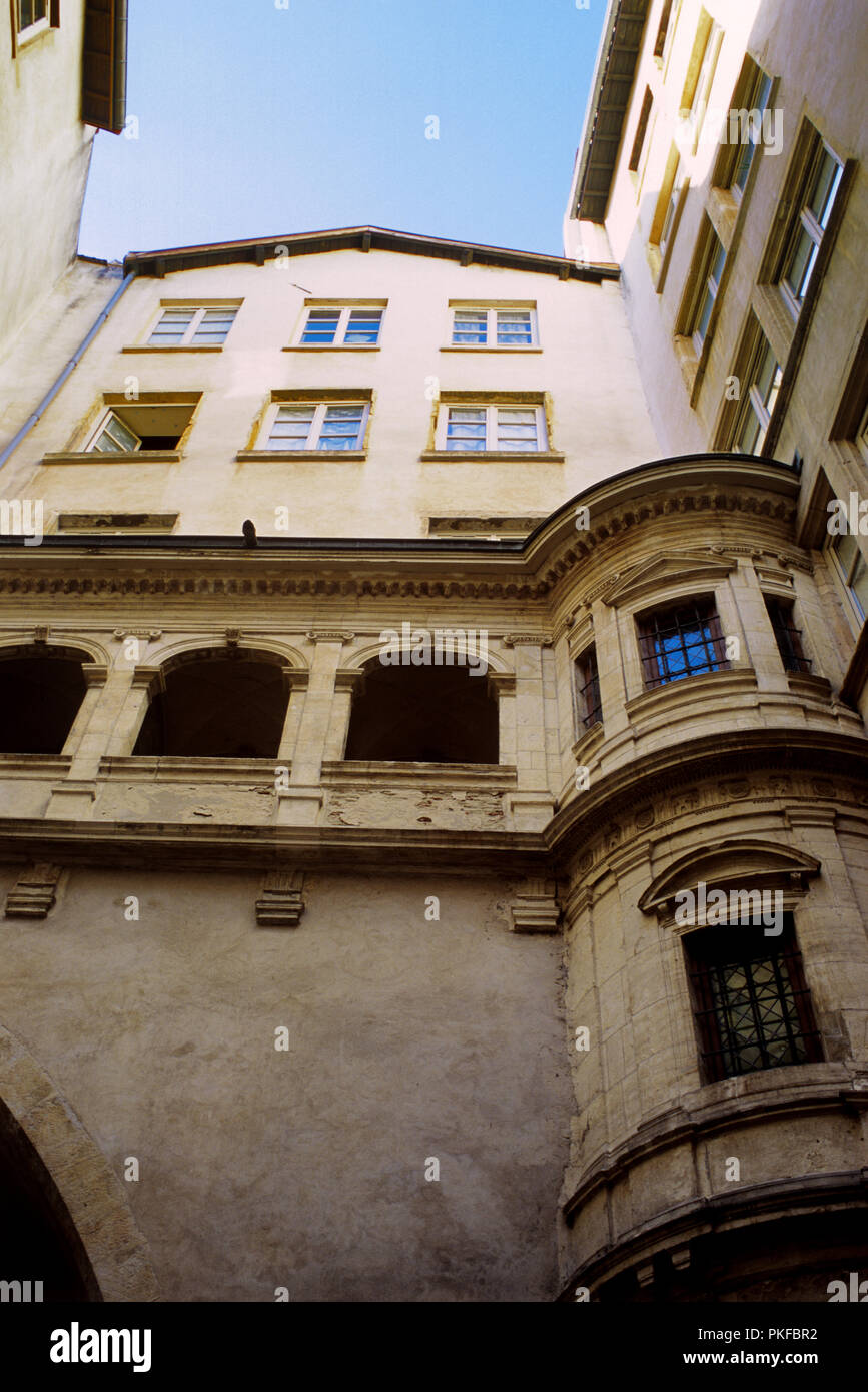 L'Hôtel de Bullioud traboule passaggio nel vecchio quartiere di Lione (Francia, 20/10/2007) Foto Stock