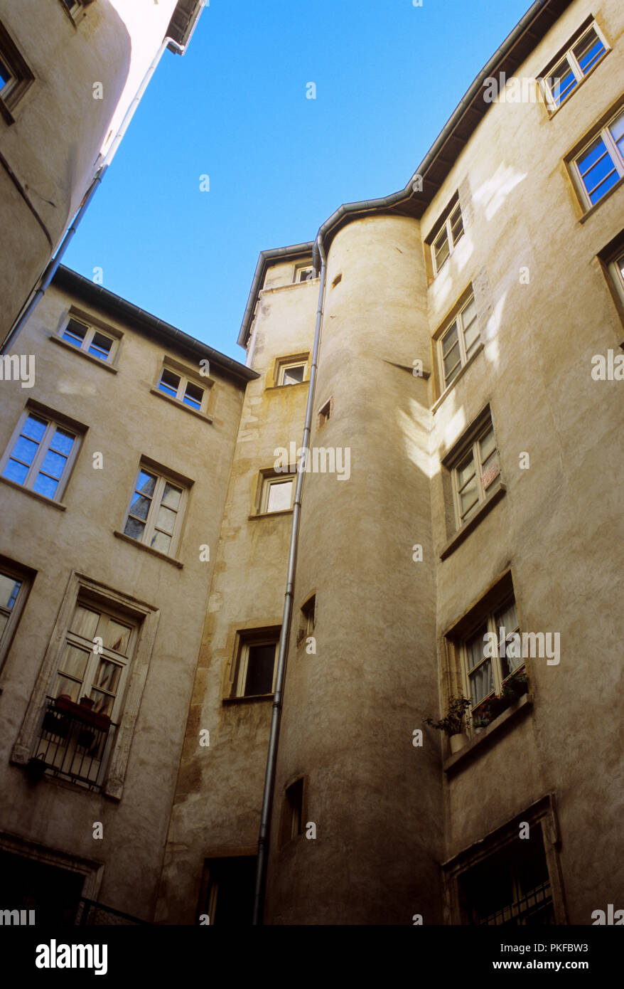 L'Hôtel de Bullioud traboule passaggio nel vecchio quartiere di Lione (Francia, 20/10/2007) Foto Stock