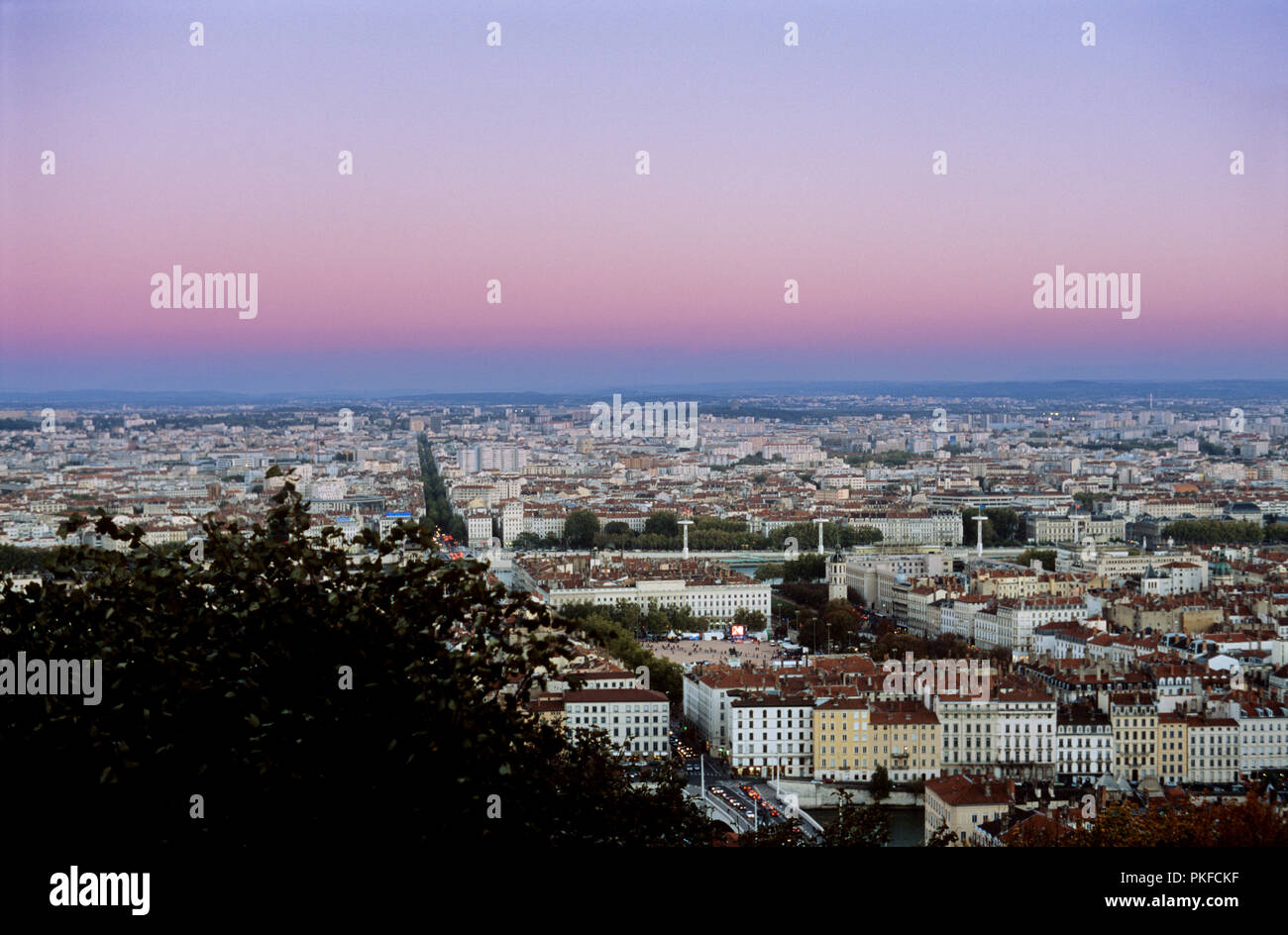 Vista panoramica sopra la città di Lione da colline Fourvière (Francia, 20/10/2007) Foto Stock