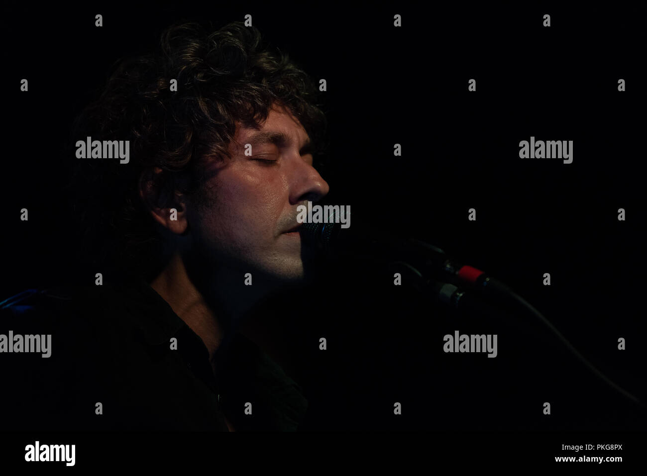 Milano, Italia - 12 Settembre 2018: Italiano indie rock cantante Hersel che è Gioele Valenti eseguire al Serraglio Music Club. Brambilla Simone Live News fotografo Credito: Simone Brambilla/Alamy Live News Foto Stock