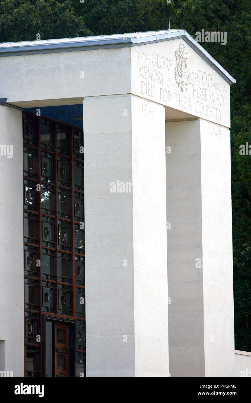 Parte anteriore della cappella nella guerra americana Cimitero e memoriale, Madingley, Cambridge, Inghilterra. Foto Stock