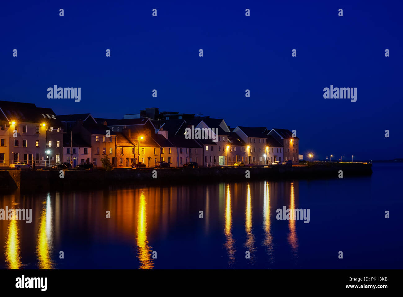 Porto di Galway di notte Foto Stock