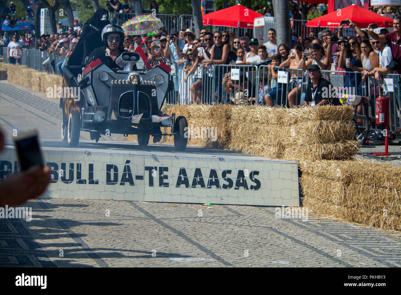 Lisboa Portogallo. Il 9 settembre 2018. 3 Red Bull Soapbox Race gran premio a Lisbona. Foto Stock