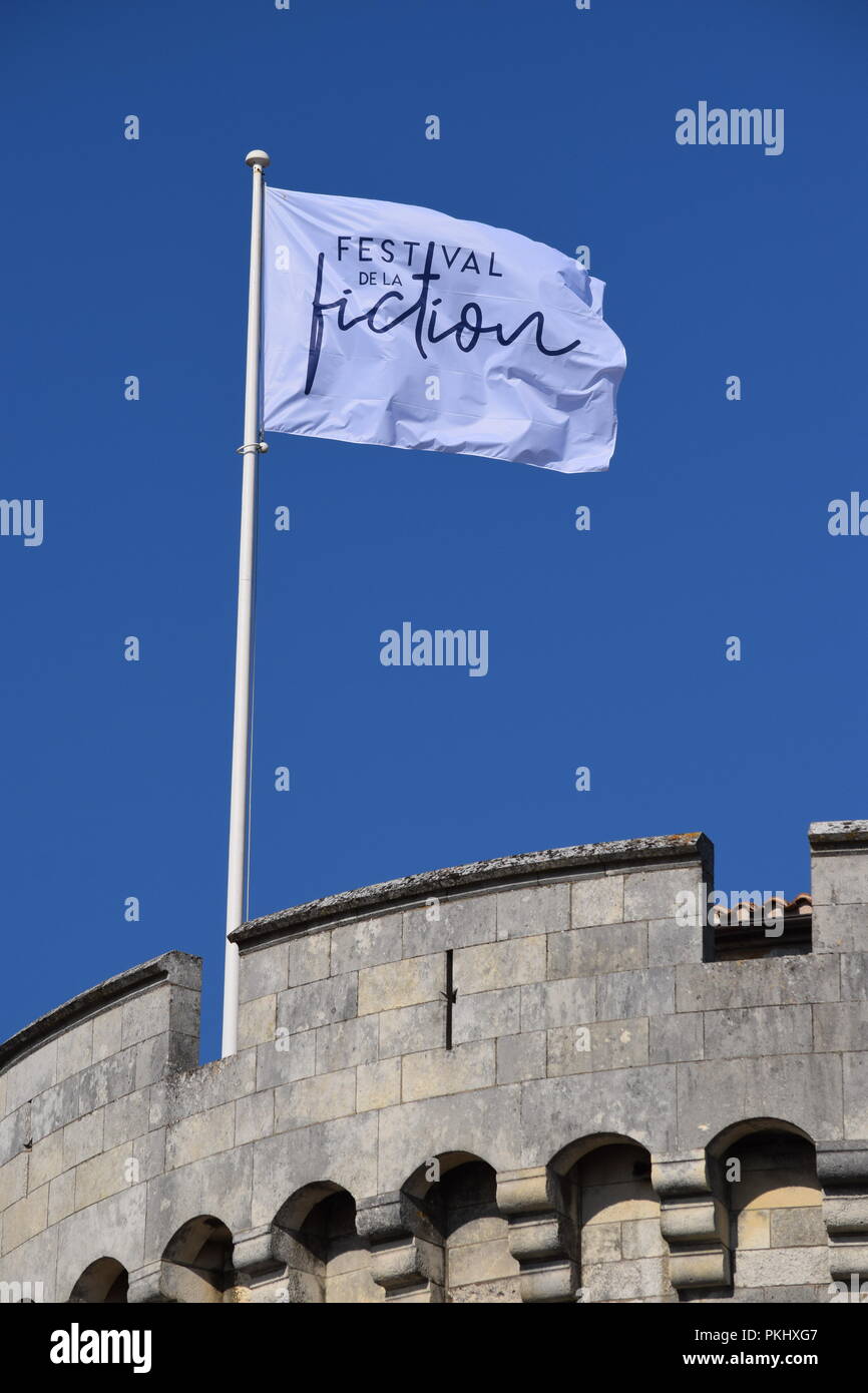 La fiction festival di La Rochelle, Francia, è un gioco progettato per introdurre i professionisti e il pubblico per le nuove creazioni TV della stagione. Foto Stock