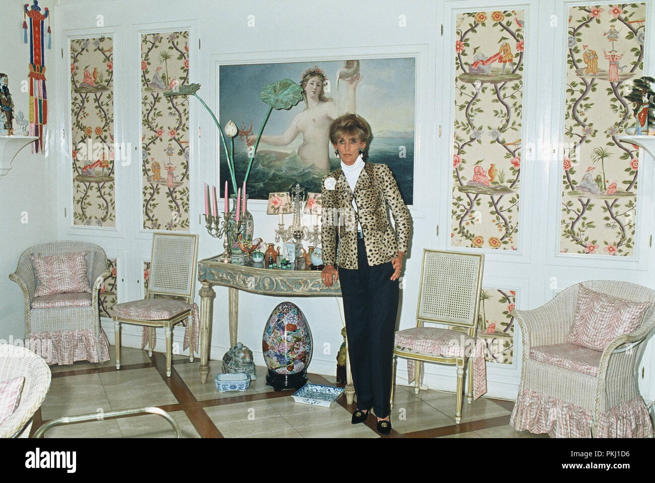 Ehefrau Elisabeth (Lippens) von Fürst Ferdinand von Bismarck Familiensitz im der Bismarcks Schloss Friedrichsruh nahe Amburgo, Deutschland 2006. La moglie Elisabeth (Lippens) del principe Ferdinand von Bismarck nella residenza di famiglia di Bismarck Schloss Friedrichsruh vicino ad Amburgo, Germania 2006. Foto Stock