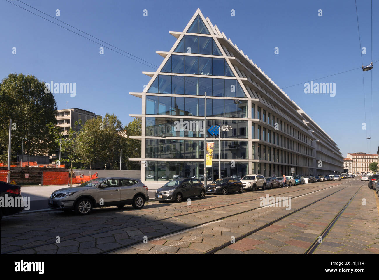 Herzog & de Meuron architetti, Feltrinelli Porta Volta iconico research center, office & retail building, Milano 2016 anche Microsoft Italia sede Foto Stock