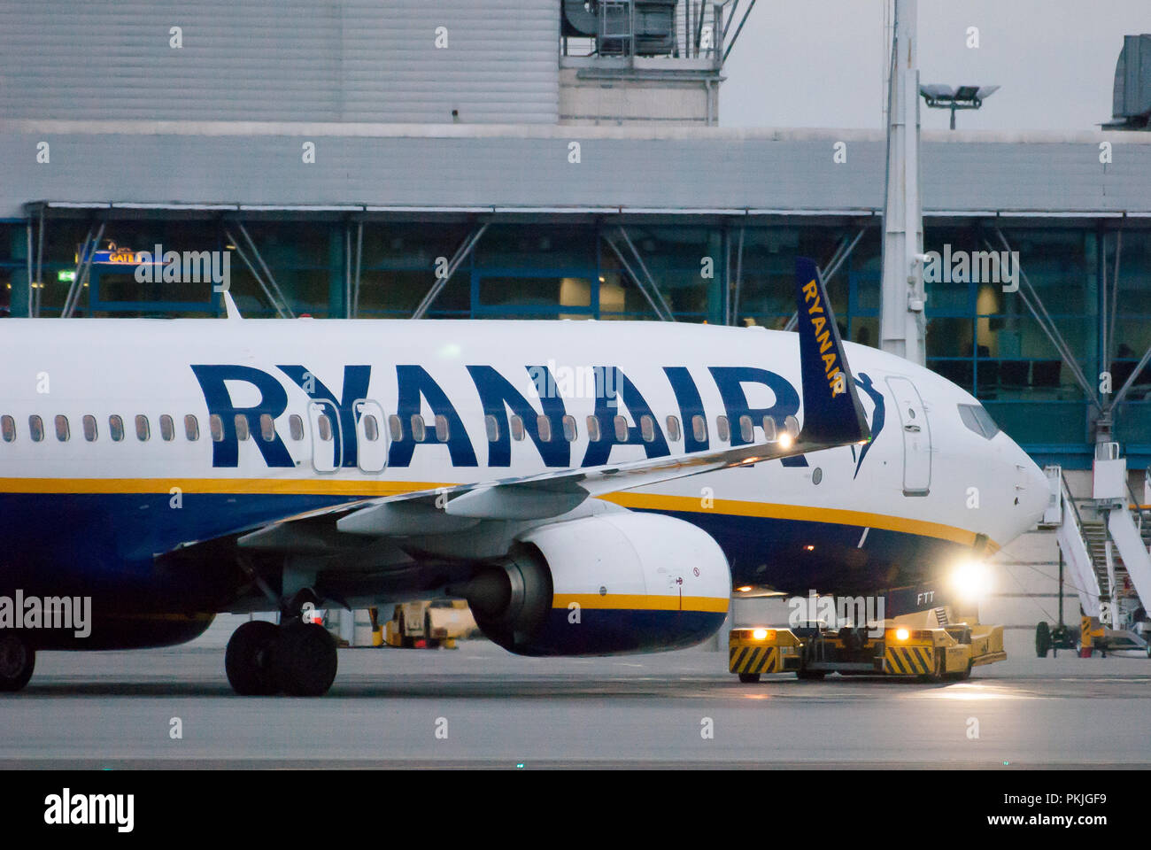 Compagnia aerea a basso costo Ryanair aeromobili Boeing 737-800 in Gdansk, Polonia. 12 settembre 2018 © Wojciech Strozyk / Alamy Stock Photo.Caption locale *** Foto Stock