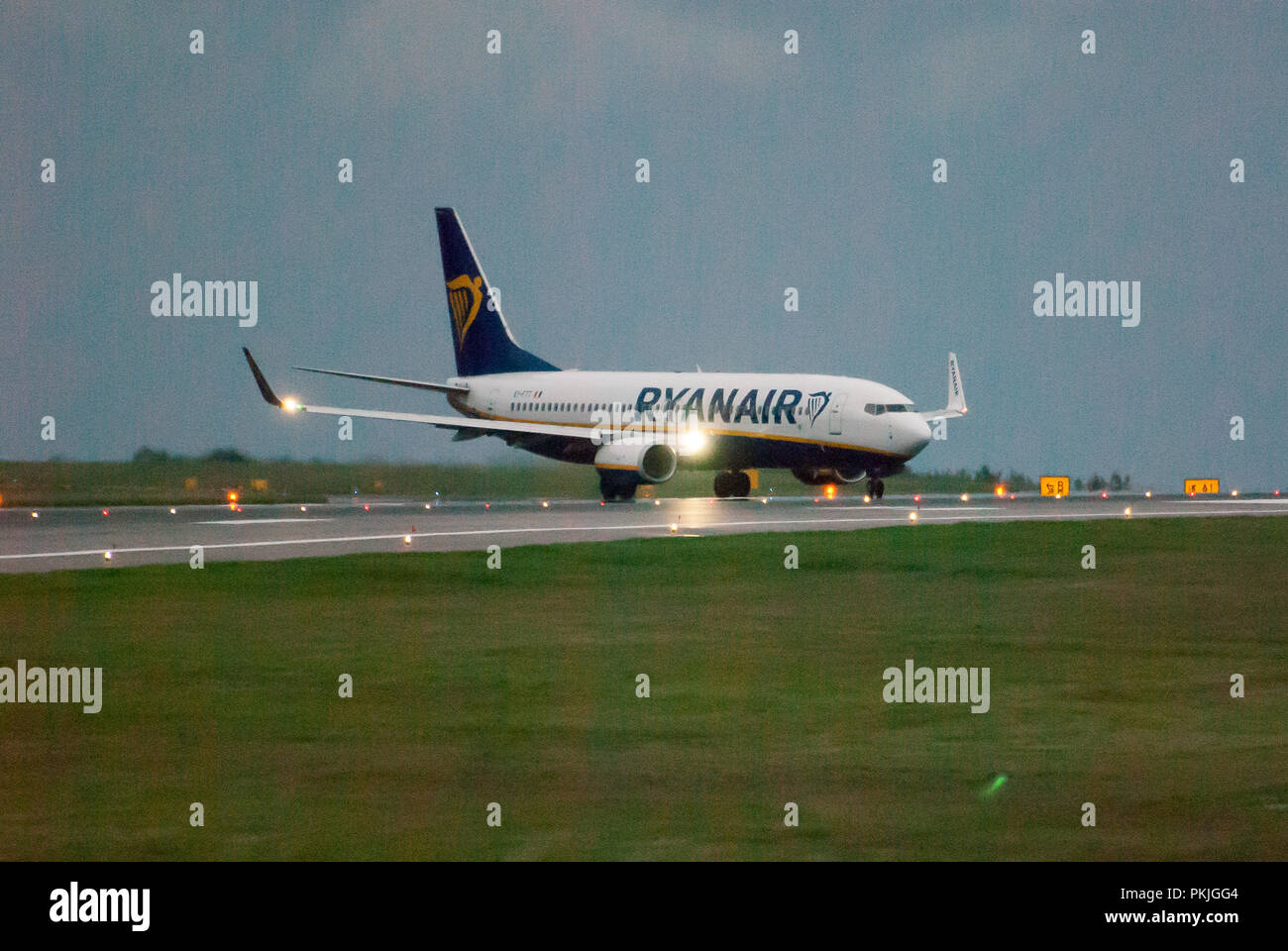 Compagnia aerea a basso costo Ryanair aeromobili Boeing 737-800 in Gdansk, Polonia. 12 settembre 2018 © Wojciech Strozyk / Alamy Stock Photo.Caption locale *** Foto Stock