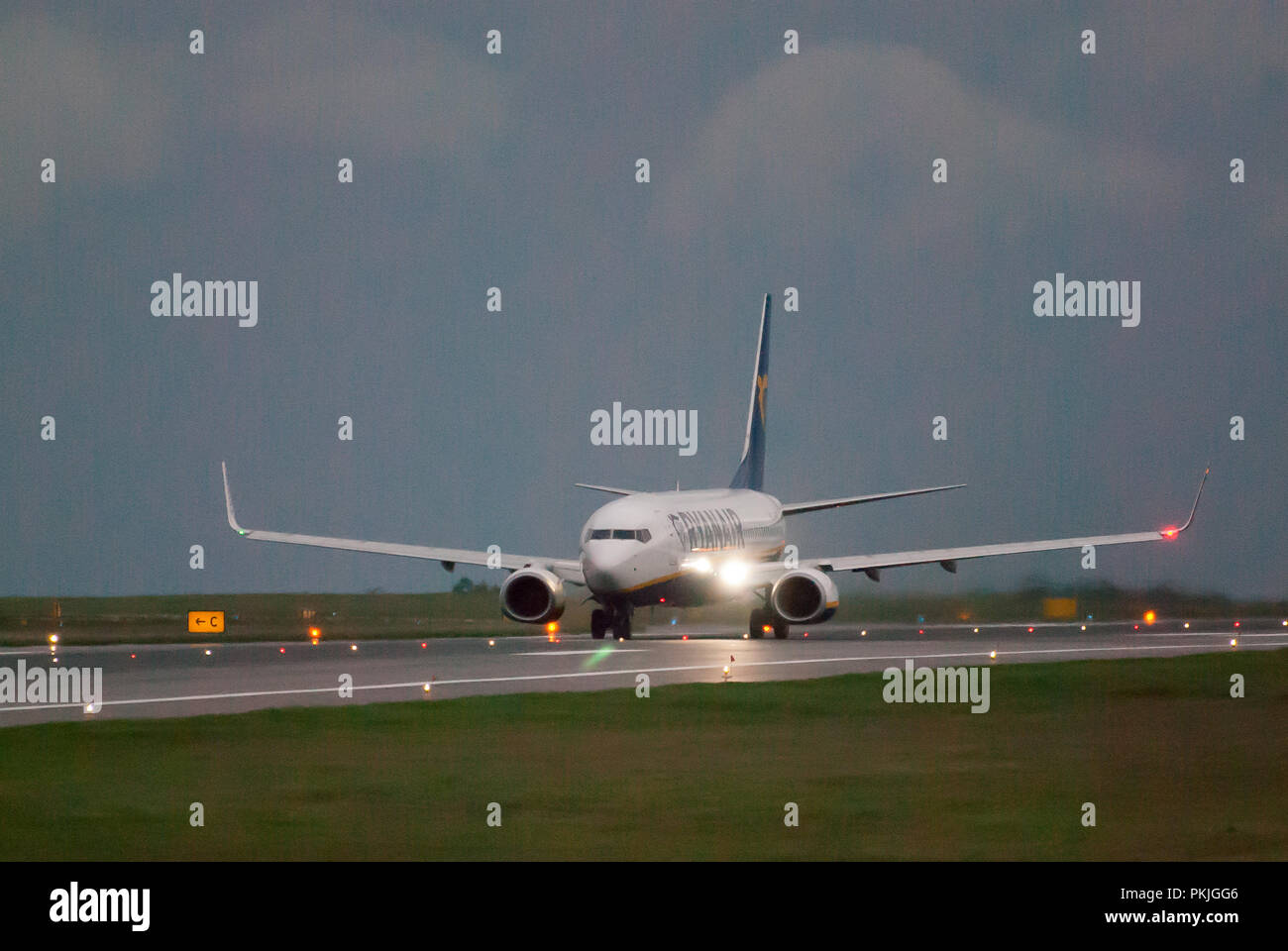 Compagnia aerea a basso costo Ryanair aeromobili Boeing 737-800 in Gdansk, Polonia. 12 settembre 2018 © Wojciech Strozyk / Alamy Stock Photo.Caption locale *** Foto Stock