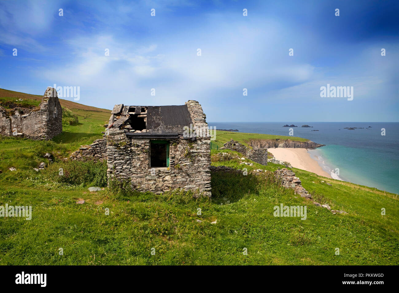 Cottage deserta sulla Grande Isola di Blasket, Le isole Blasket, Off Slea testa sulla penisola di Dingle, nella contea di Kerry, Irlanda Foto Stock