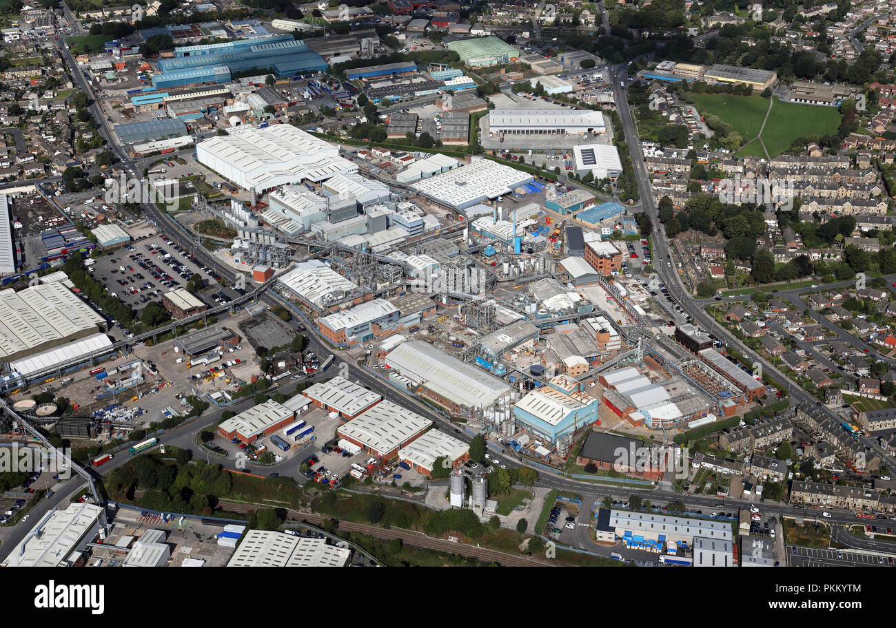 Vista aerea della BASF plc opere chimiche a bassa Moor, Bradford, West Yorkshire Foto Stock