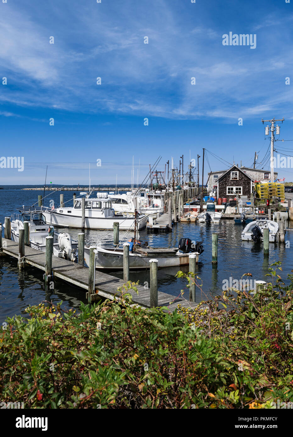 Caratteristico villaggio di pescatori di Menemsha, Chilmark, Martha's Vineyard, Massachusetts, STATI UNITI D'AMERICA. Foto Stock