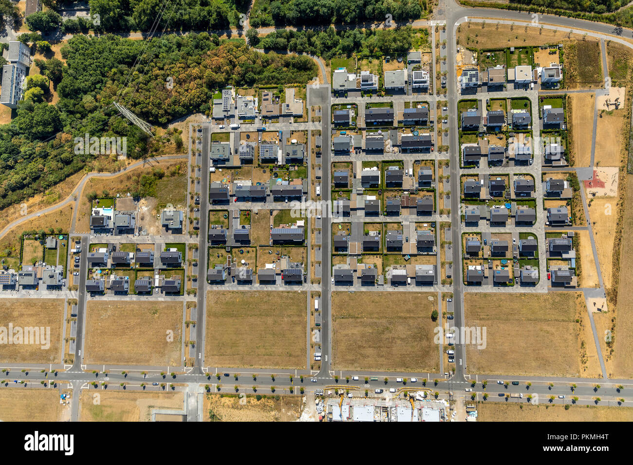 Vista aerea, zona residenziale e il nuovo quartiere di Graf Bismarck sul Rhine-Herne Canal e all'Emscher e Marina Foto Stock