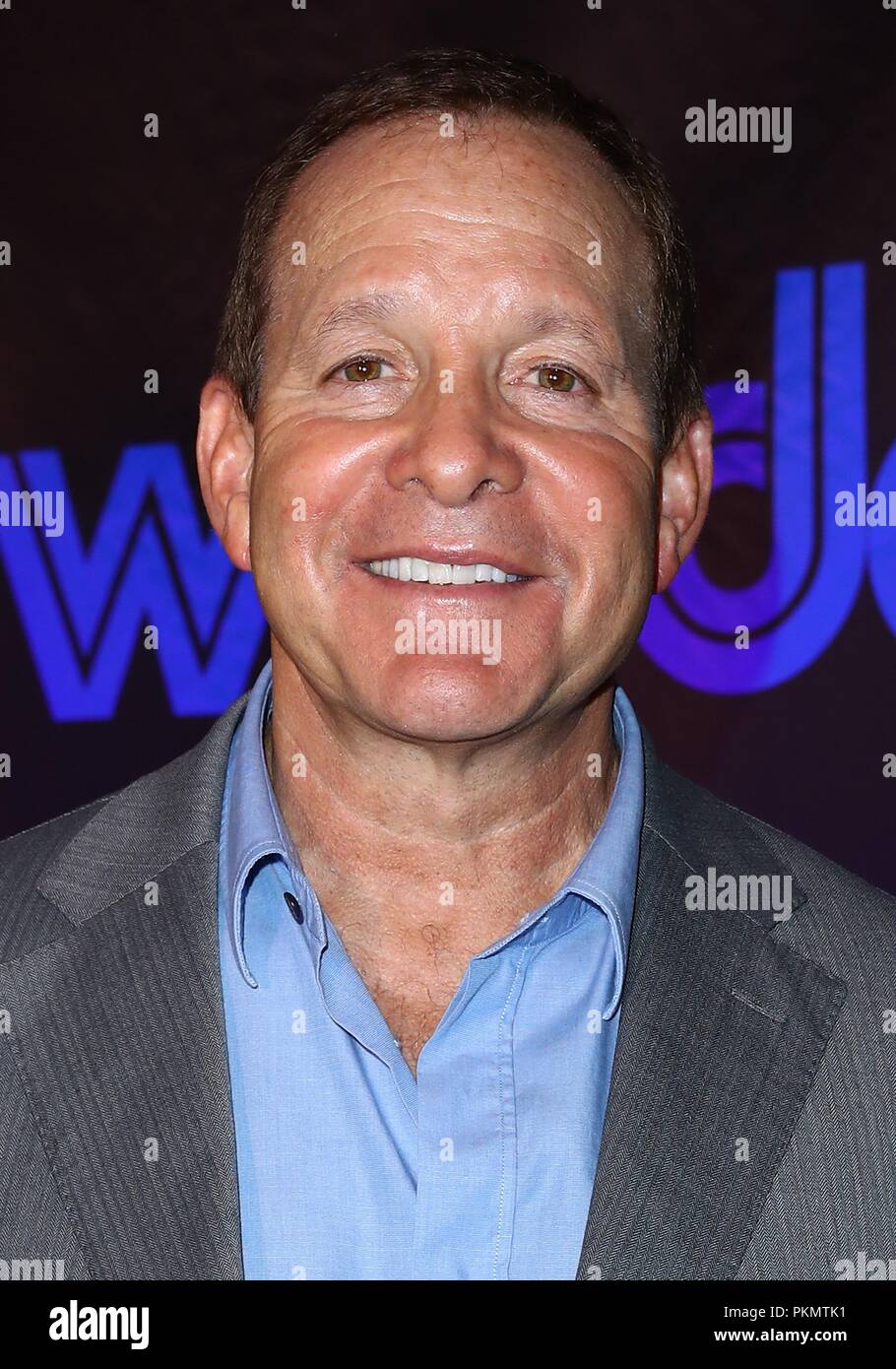 Steve Guttenberg presso gli arrivi di Freestyle rilasciando grande mondo Premiere, Orleans Arena, Las Vegas NV, Settembre 13, 2018. Foto di: MORA/Everett Collection Foto Stock