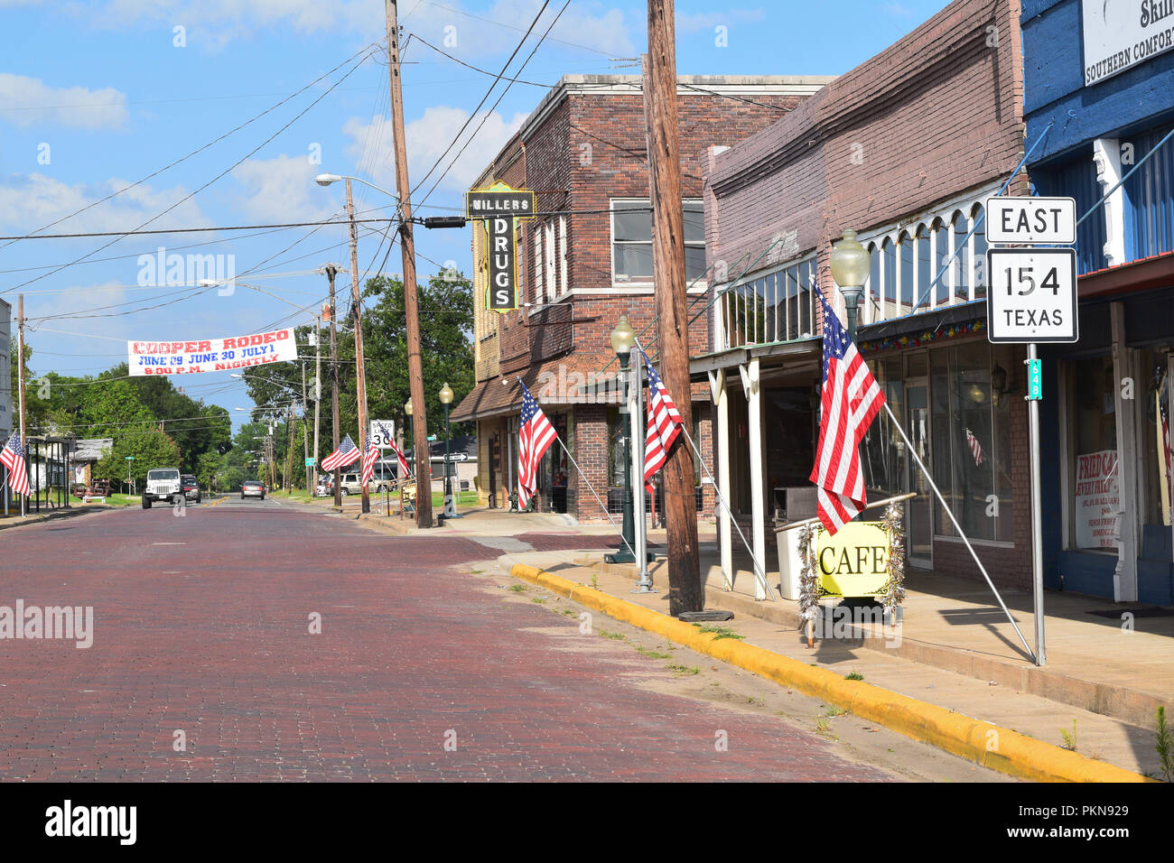 Piccola città del Texas Downtown area in luglio Foto Stock