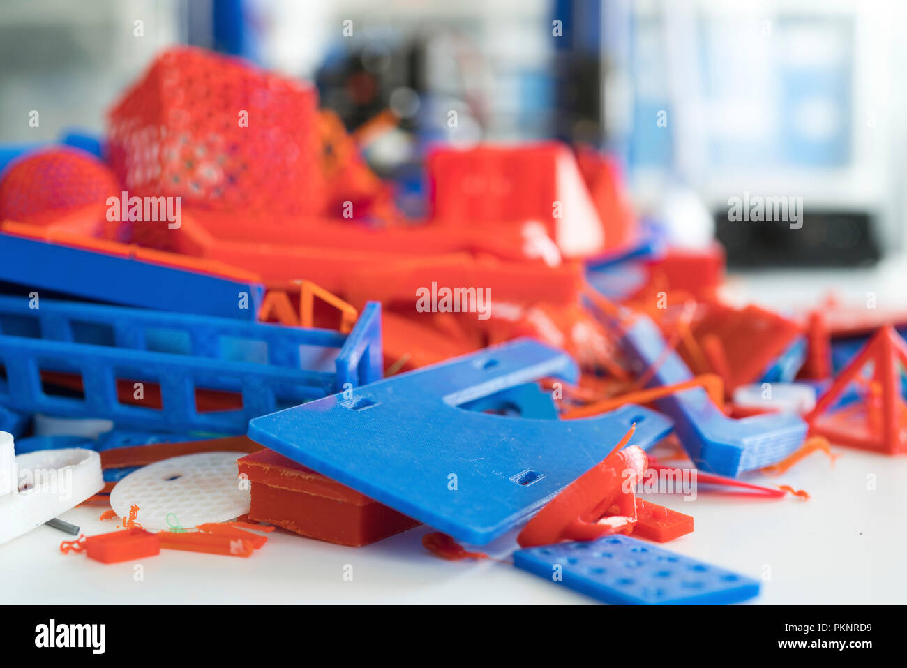 Rifiuti di plastica da la stampa 3D. Foto Stock