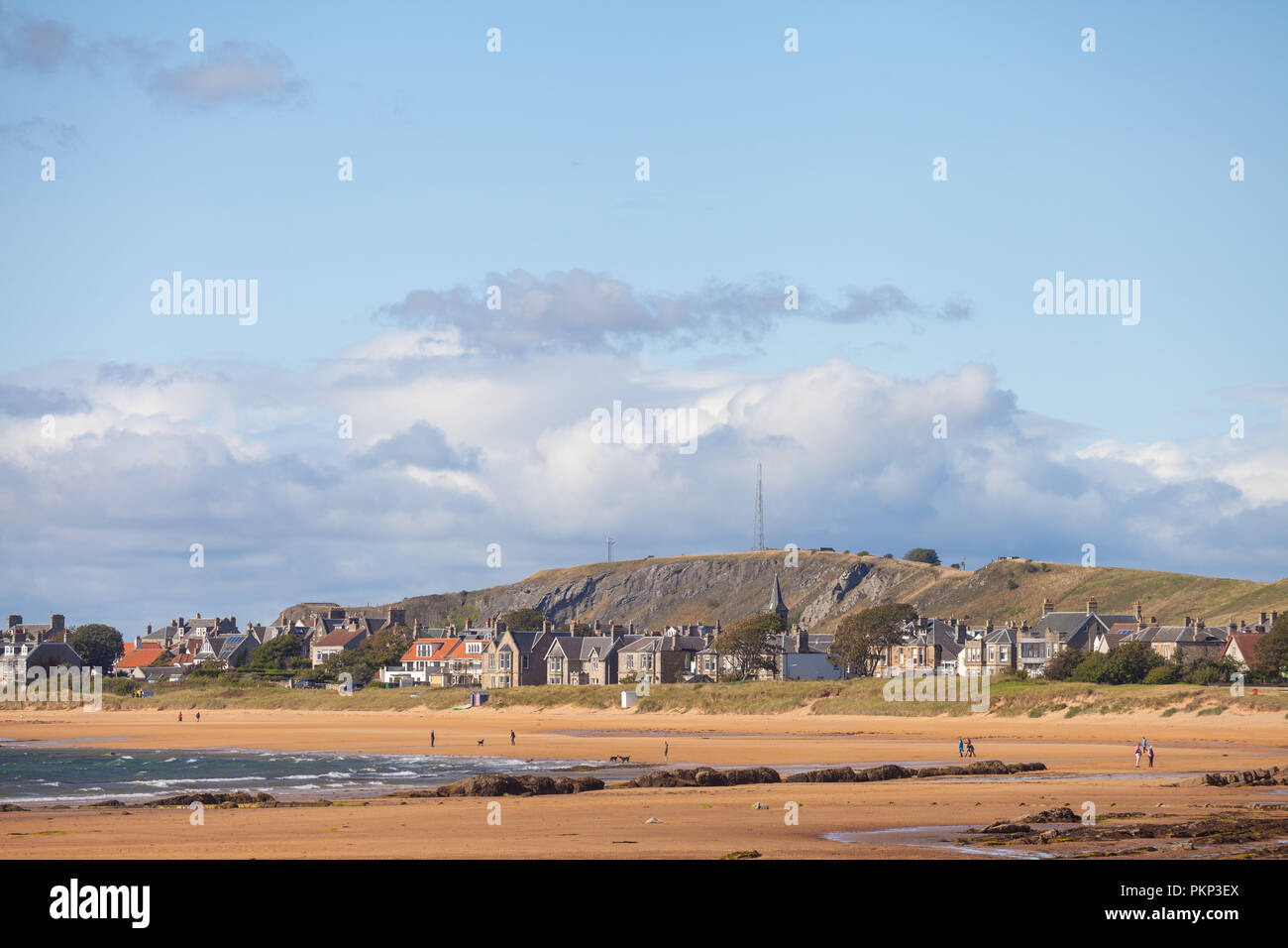 Guardando verso Earlsferry su Elie beach Fife Scozia. Foto Stock