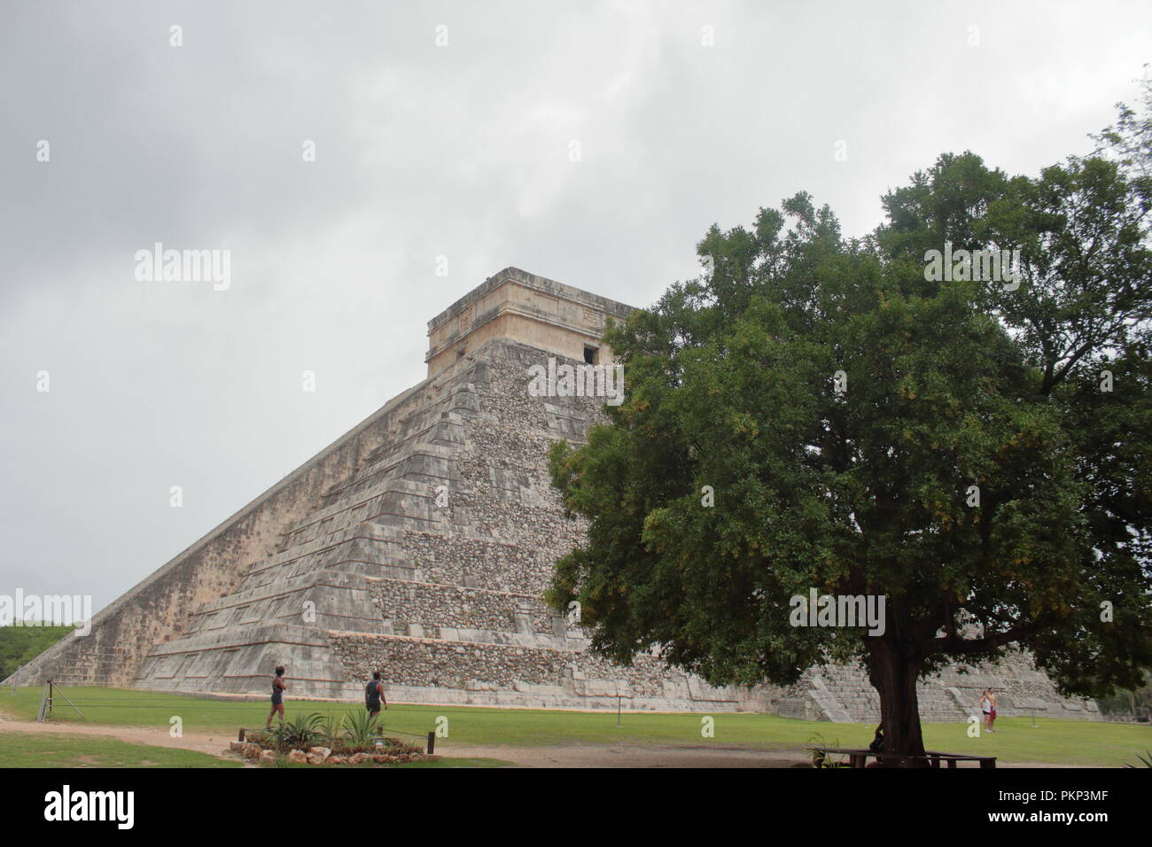 Chichén Itzá sito archeologico con le sue splendide strutture Foto Stock