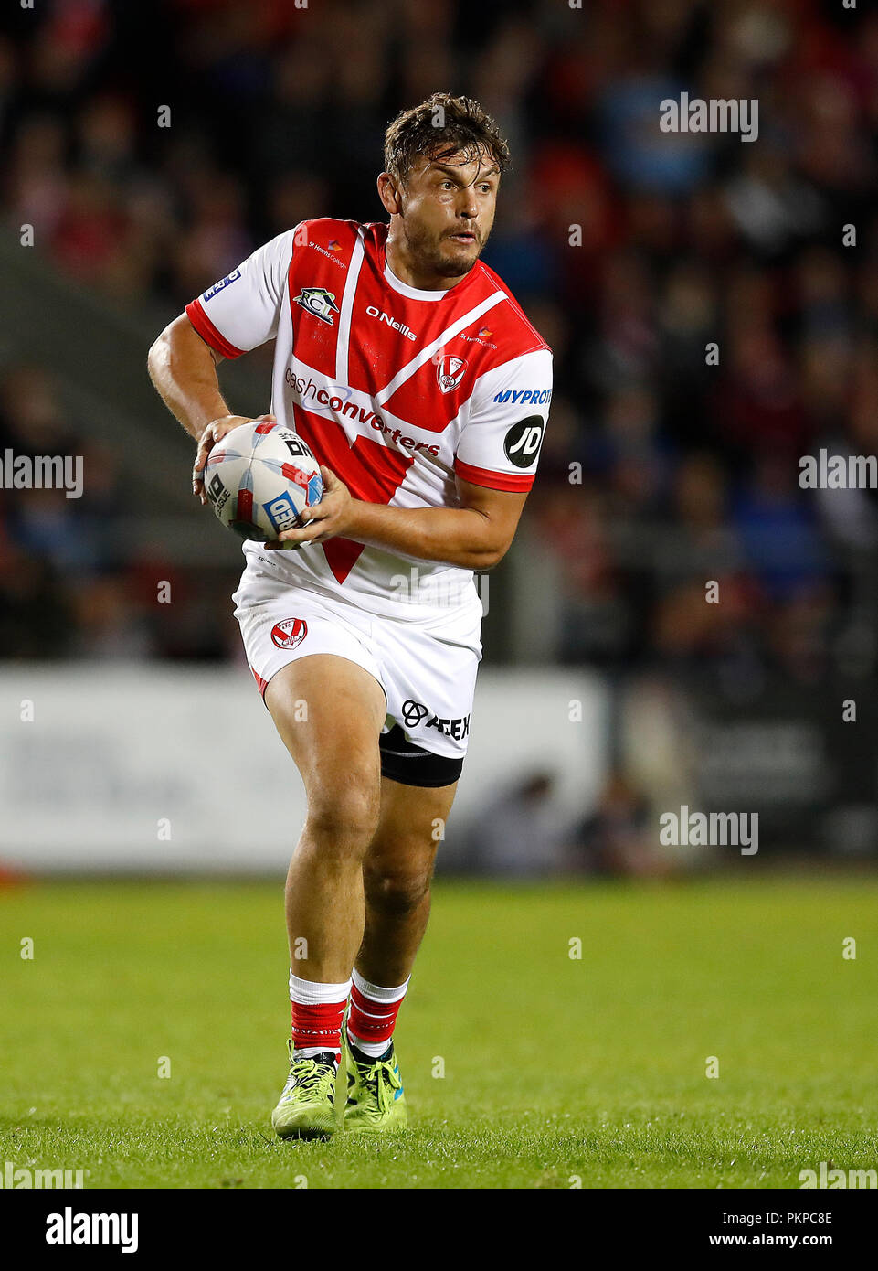 St Helens' Jon Wilkin durante la partita contro la carena FC, durante il Super 8's corrispondono al totalmente Wicked Stadium, St Helens. Stampa foto di associazione. Picture Data: venerdì 14 settembre, 2018. Vedere PA storia RUGBYL St Helens. Foto di credito dovrebbe leggere: Martin Rickett/filo PA. Restrizioni: solo uso editoriale. Uso non commerciale. Nessun falso associazione commerciale. Nessun video emulazione. Nessuna manipolazione delle immagini. Foto Stock