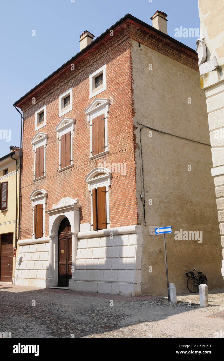 L'Italia, Lombardia, Sabbionetta, vecchia casa. Foto Stock