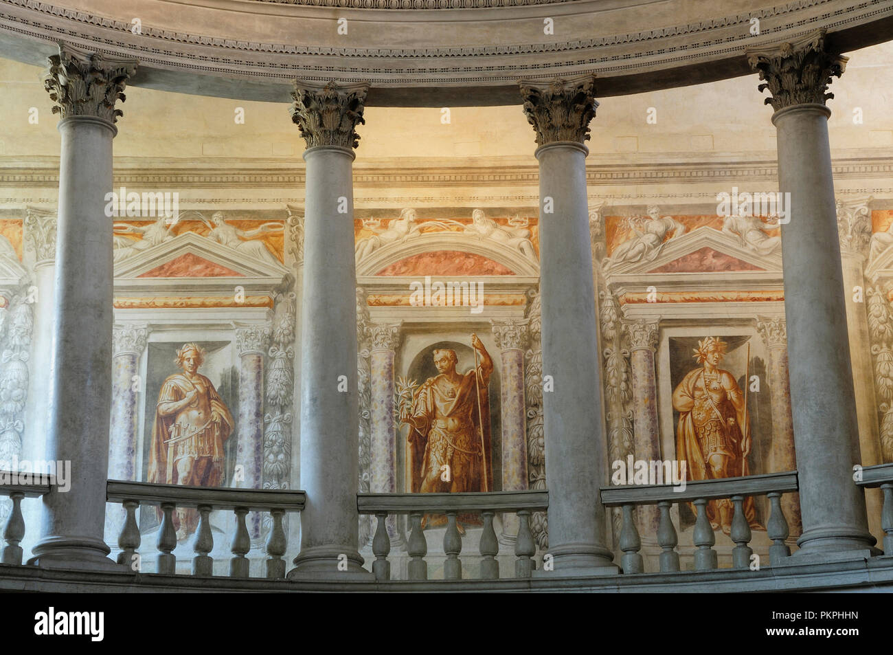 L'Italia, Lombardia, Sabbionetta, colonne corinzie, dallo stile antico teatro. Foto Stock