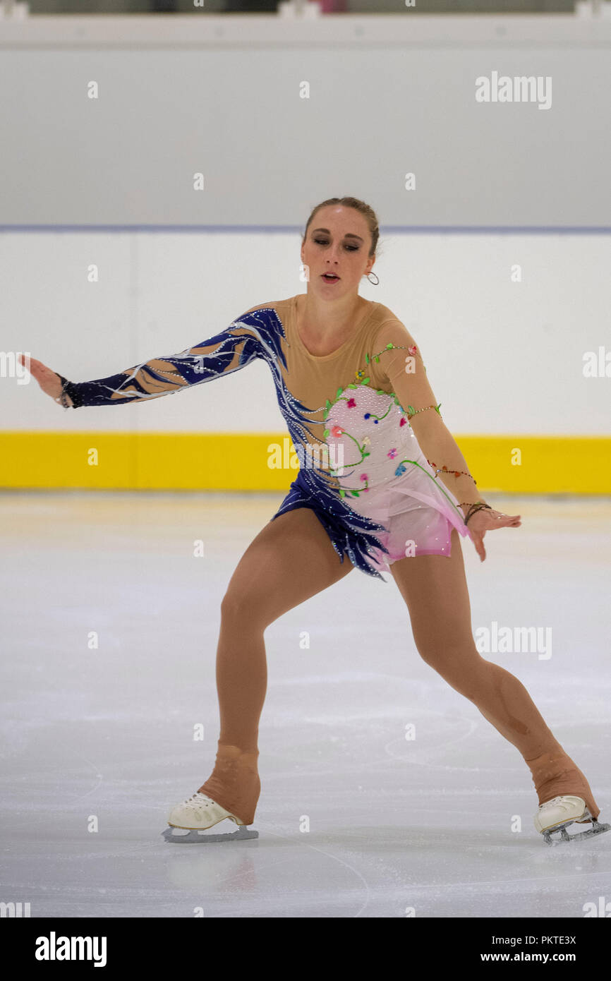 Nathalie Weinzierl (GER), Settembre 14, 2018 - Pattinaggio di Figura : Lombardia Trophy 2018, Signore libera affermando nel laboratorio di Ice Arena di Bergamo, Italia (foto di Enrico Calderoni/AFLO SPORT) Foto Stock