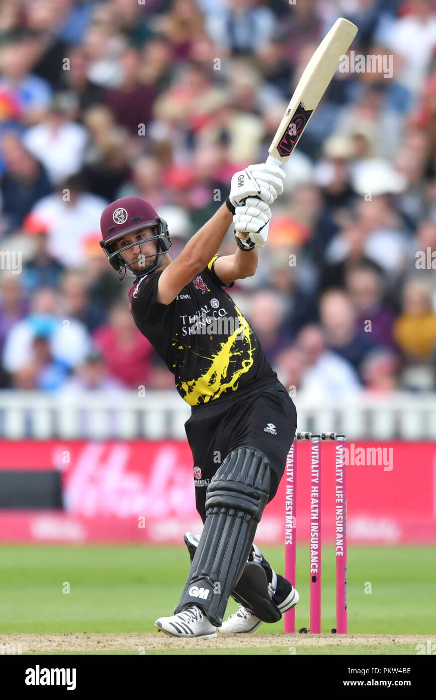 Somerset Lewis Gregory pipistrelli durante la vitalità T20 Blast Semi Final match on Finals giorno a Edgbaston, Birmingham. Foto Stock