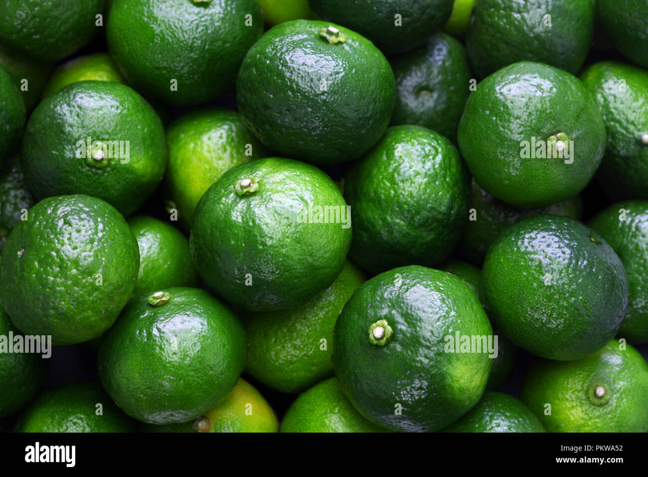 Citrus depressa, Taiwan mandarino,hirami limone, sottile pelle limone piatto Foto Stock