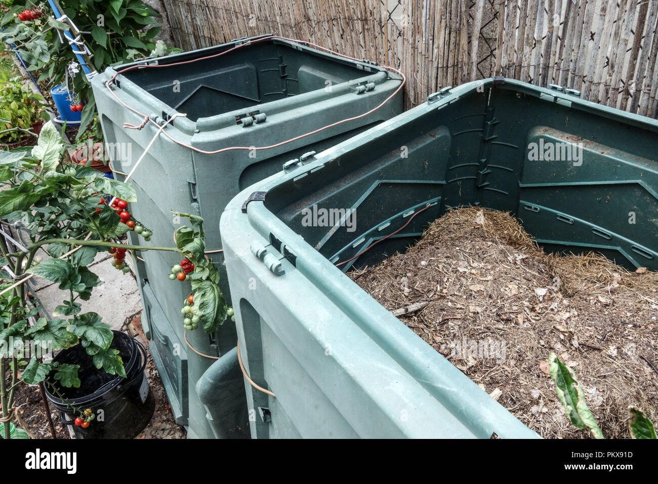 Compostiera da Giardino in Plastica Bio Compost Bidone