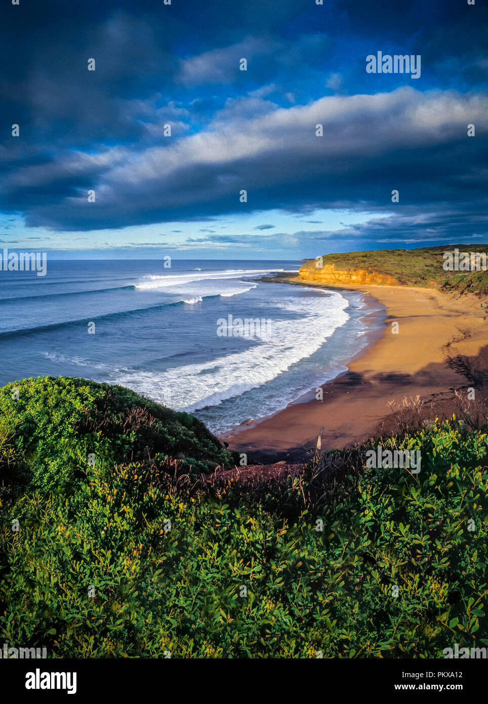Panoramica di Bells Beach, Torquay, Surf Coast Shire, Great Ocean Road, Victoria, Australia Foto Stock