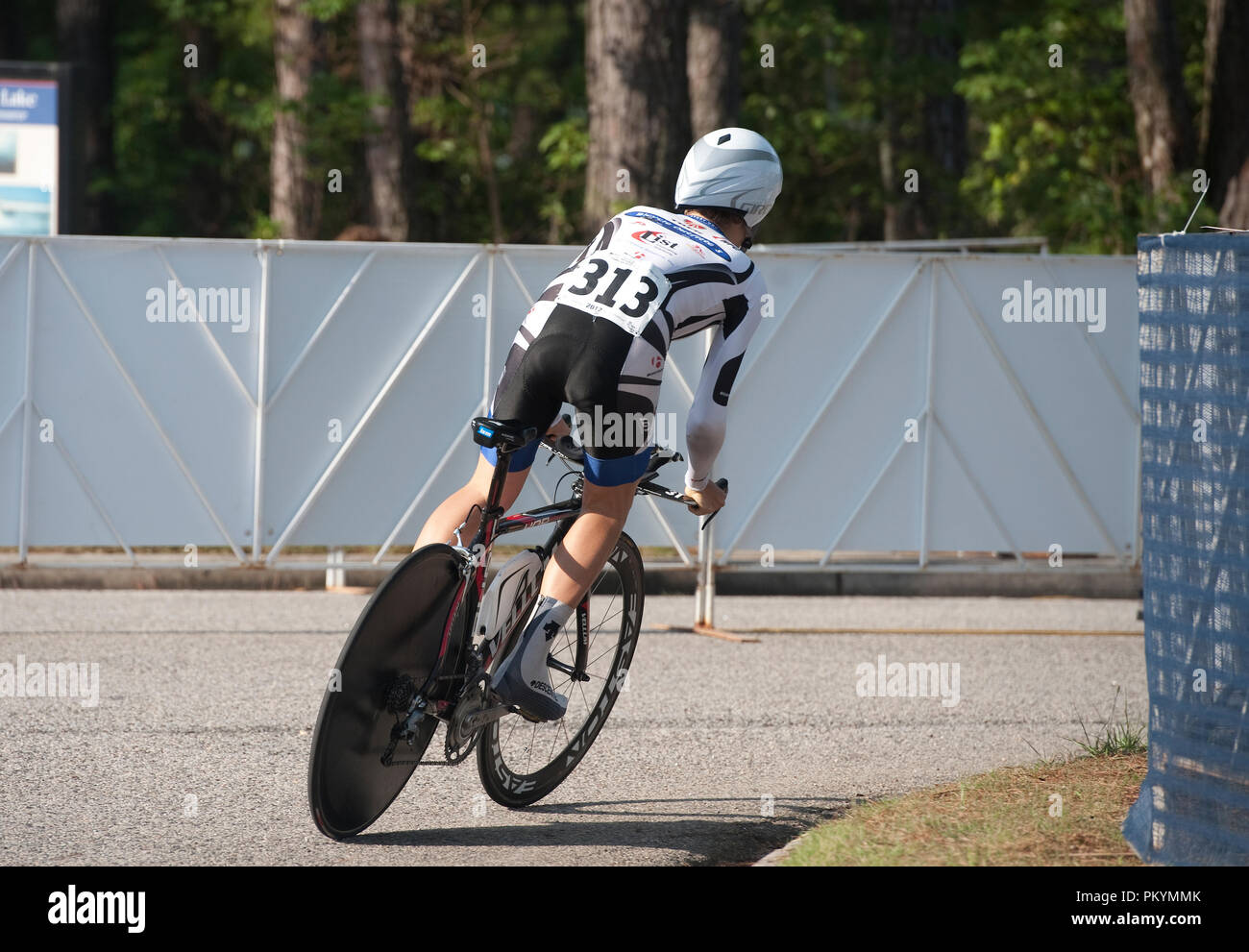 Stati Uniti - 21 Giugno: usa la bicicletta Juniors U23 Elite cittadini su strada in Augusta in Georgia. (Foto di Douglas Graham/Luce selvatici foto). Foto Stock