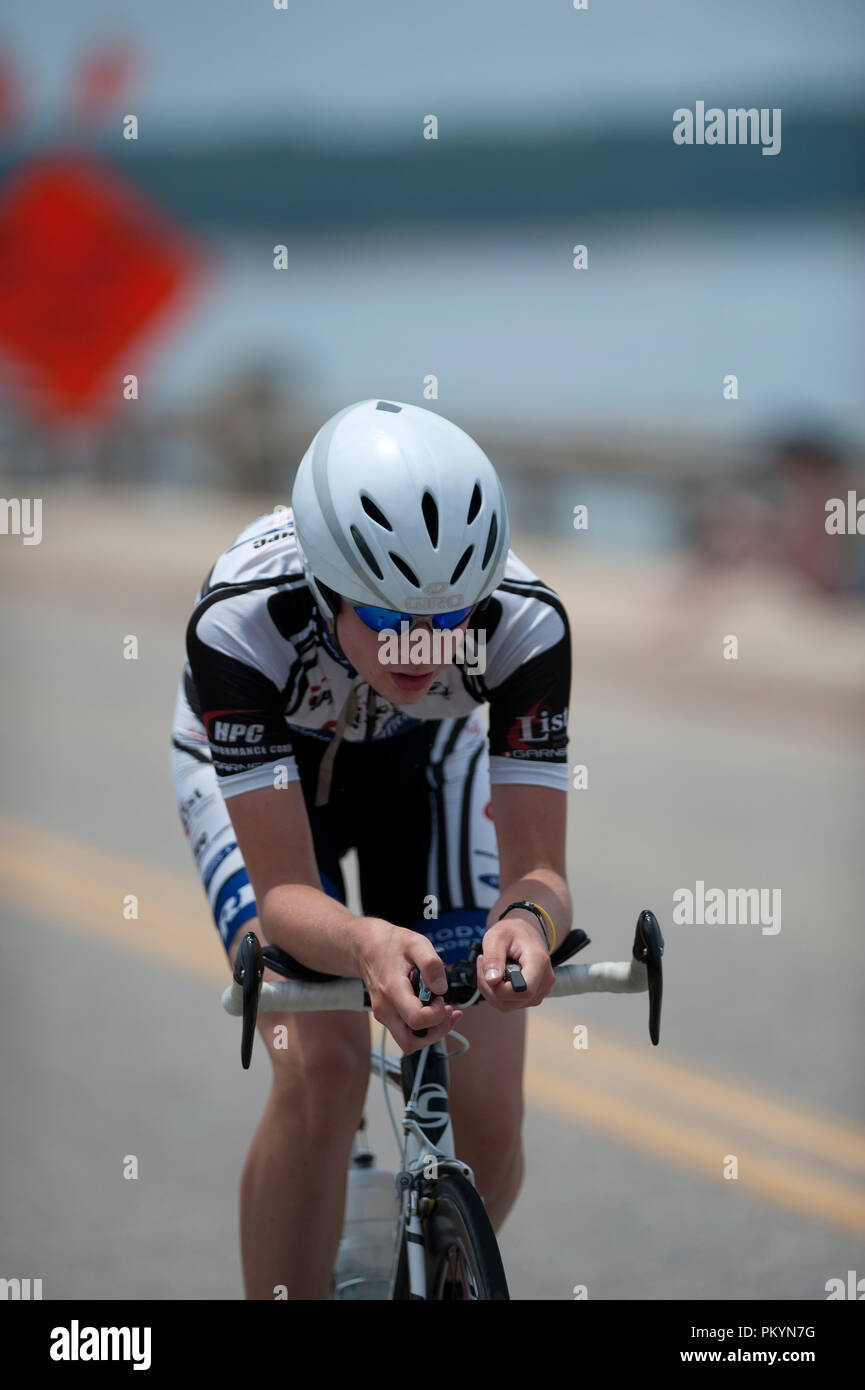 Stati Uniti - 21 Giugno: Jake Thompson di HPC Elenco / Bicicletta Outfitters durante il TT race a USA Ciclismo Juniors U23 Elite cittadini su strada in Augu Foto Stock