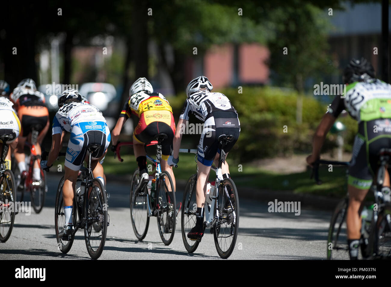 Stati Uniti - 22 Giugno: Justin Mauch di HPC / Bici Outfitters nelle gare di criterium durante gli Stati Uniti Ciclismo Juniors U23 Elite cittadini su strada in Au Foto Stock