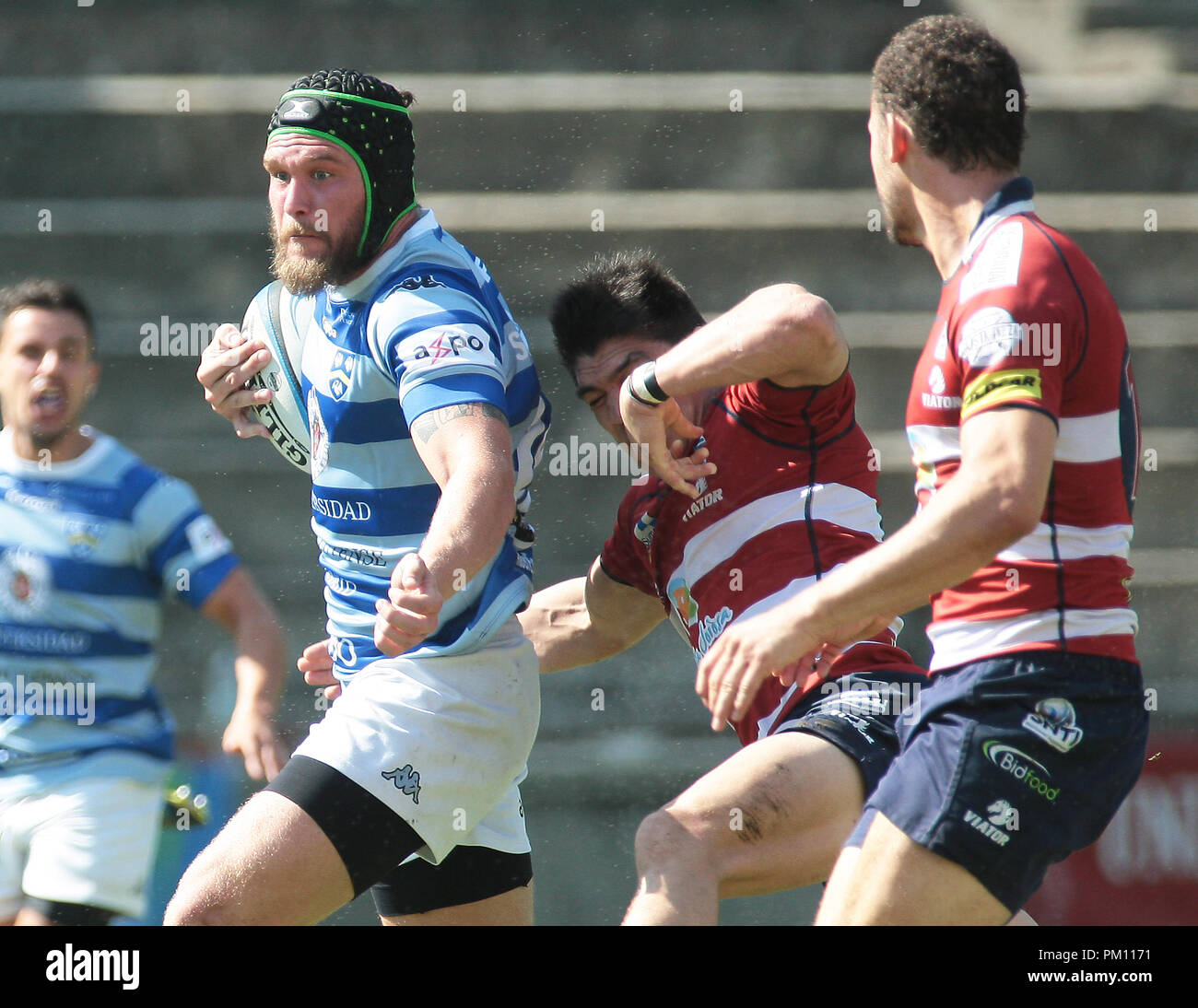 Madrid, Spagna. 16 settembre 2018. La Heineken campionato di rugby,Complutence Cisneros Vs.CR La Vila,Perez Hipolito in azione di gioco. Credito: Leo Cavallo/Alamy Live News Foto Stock