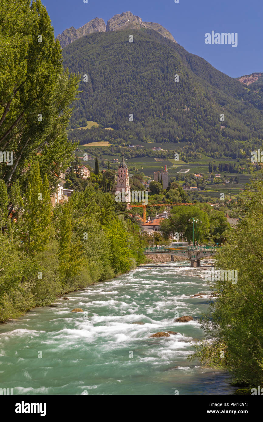 Al fiume Passirio a Merano in Alto Adige Foto Stock