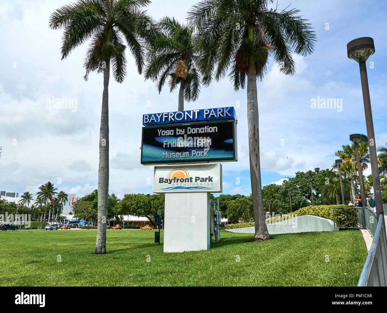 MIAMI, Stati Uniti d'America - 22 agosto 2018: Bayfront Park è un pubblico parco urbano nel Centro Cittadino di Miami, Florida su Biscayne Bay. Foto Stock