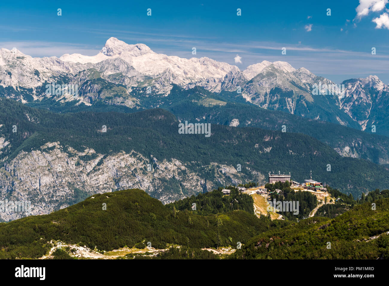 Il monte Triglav, la vetta più alta della Slovenia, come si vede dal Vogel area turistica Foto Stock