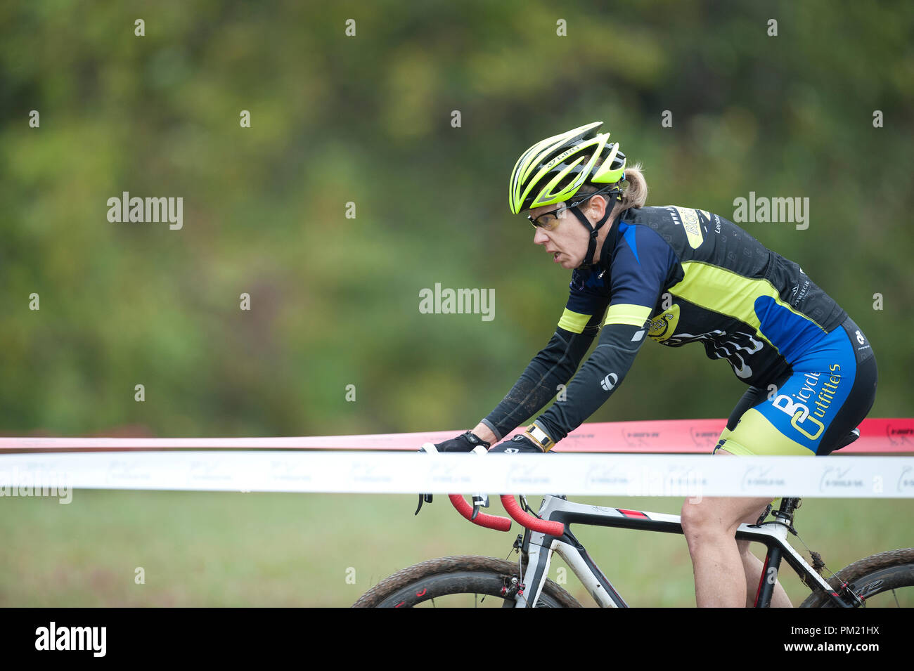 Stati Uniti - Ott 12: Racing azione al tacchino Cross ciclocross gara per il Super 8 Serie a stato Rosaryville Park, Superiore Marlboro, MD su o Foto Stock