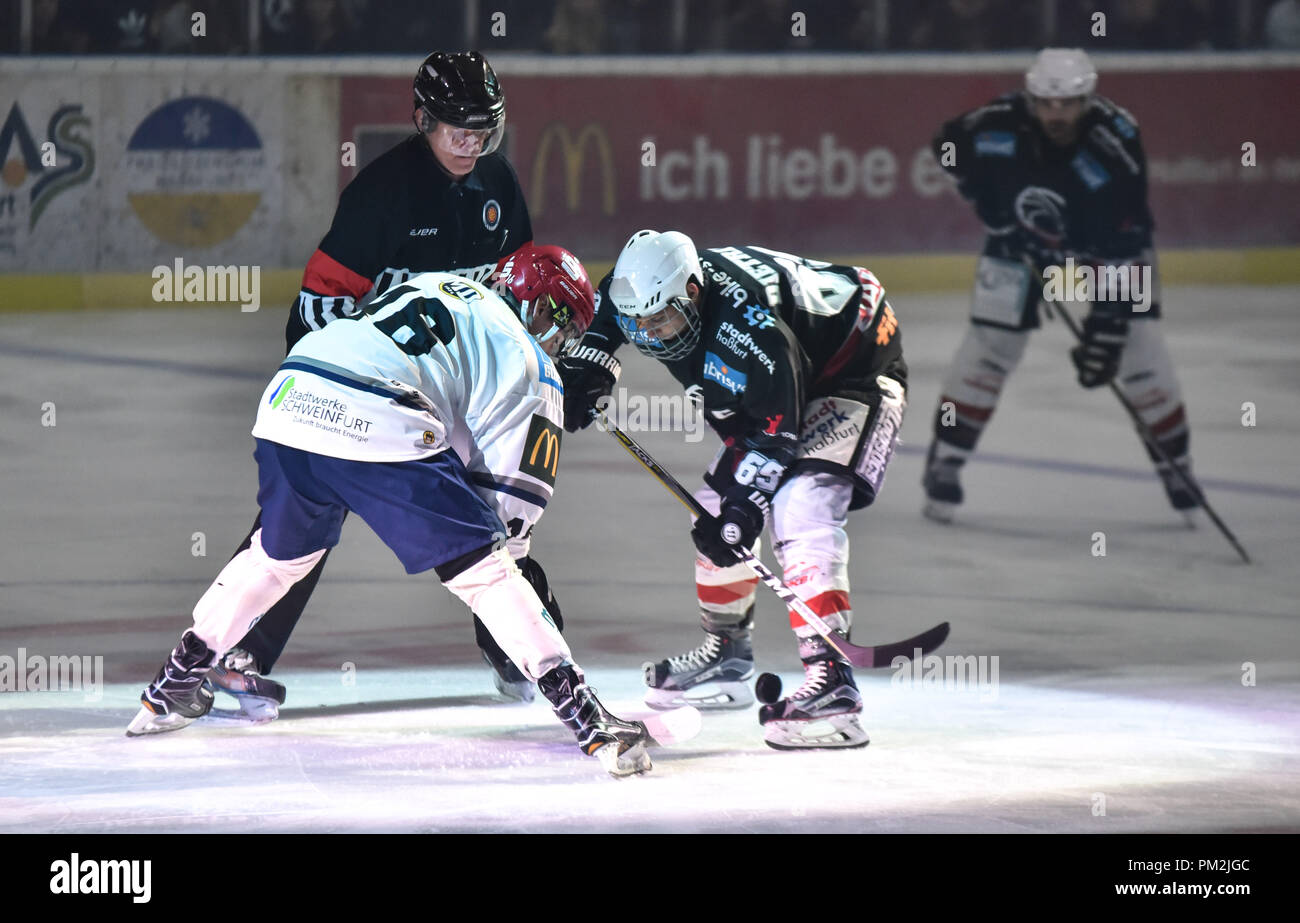 La Germania, ad Hassfurt - Am Grosser rabbia- 16 Sett 2018 - Hockey su ghiaccio, Bayernliga Derby (FS) - ESC ad Hassfurt vs ERV Schweinfurt Foto: Alma Live News / Ryan Evans Foto Stock