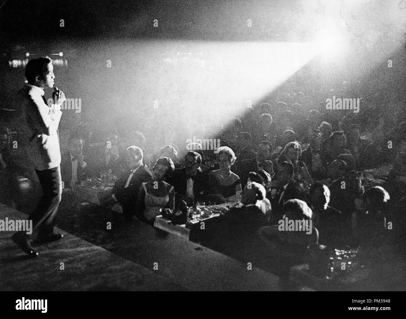 Sammy Davis Jr. esibirsi sul palco, 1960. Riferimento al file # 1271 014THA © CCR /Hollywood Archivio - Tutti i diritti riservati Foto Stock