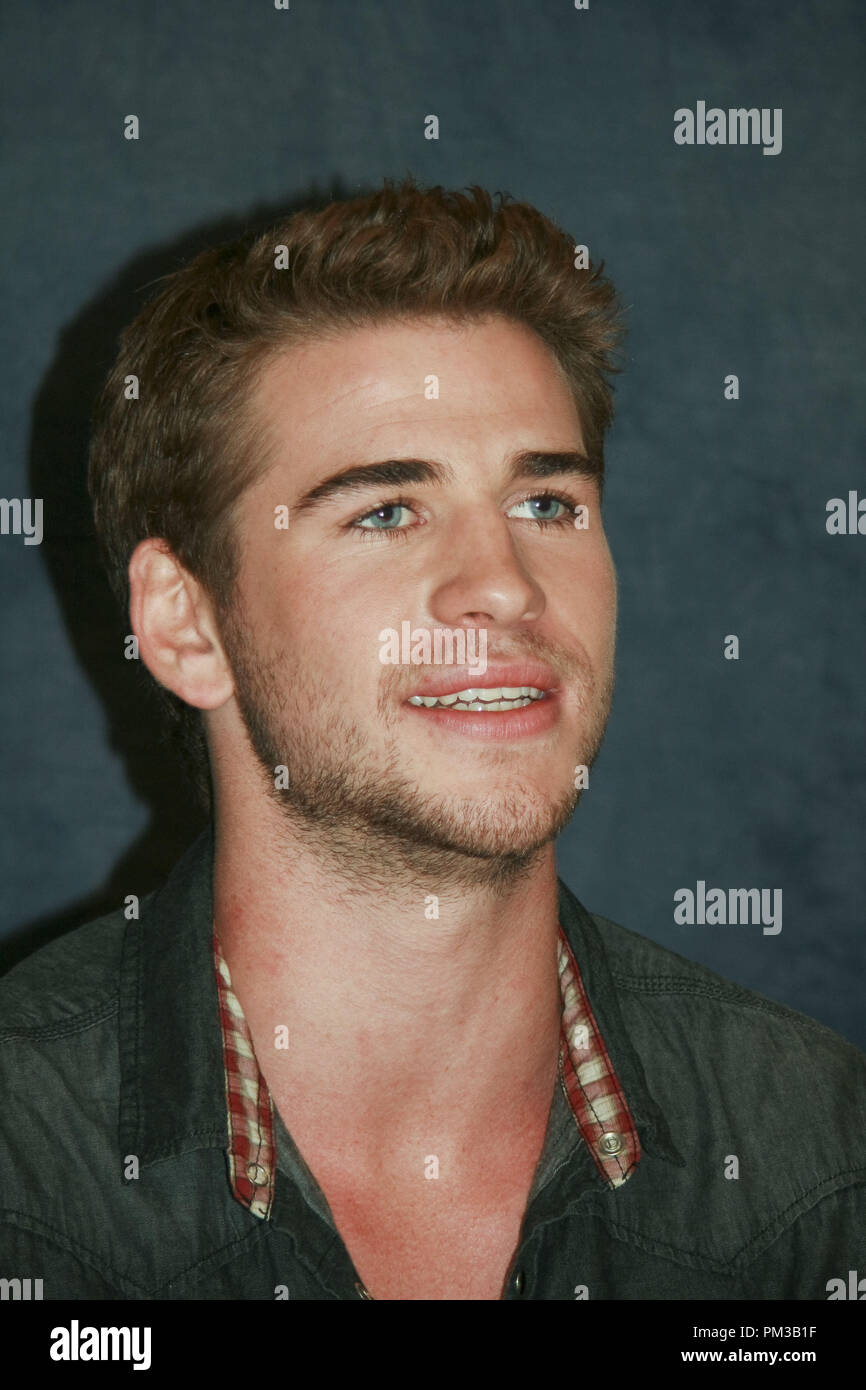 Liam Hemsworth, 'l'ultima canzone' Portrait Session, 13 marzo 2010. La riproduzione da parte di American tabloid è assolutamente vietato. Riferimento al file # 30160 10CCR per solo uso editoriale - Tutti i diritti riservati Foto Stock