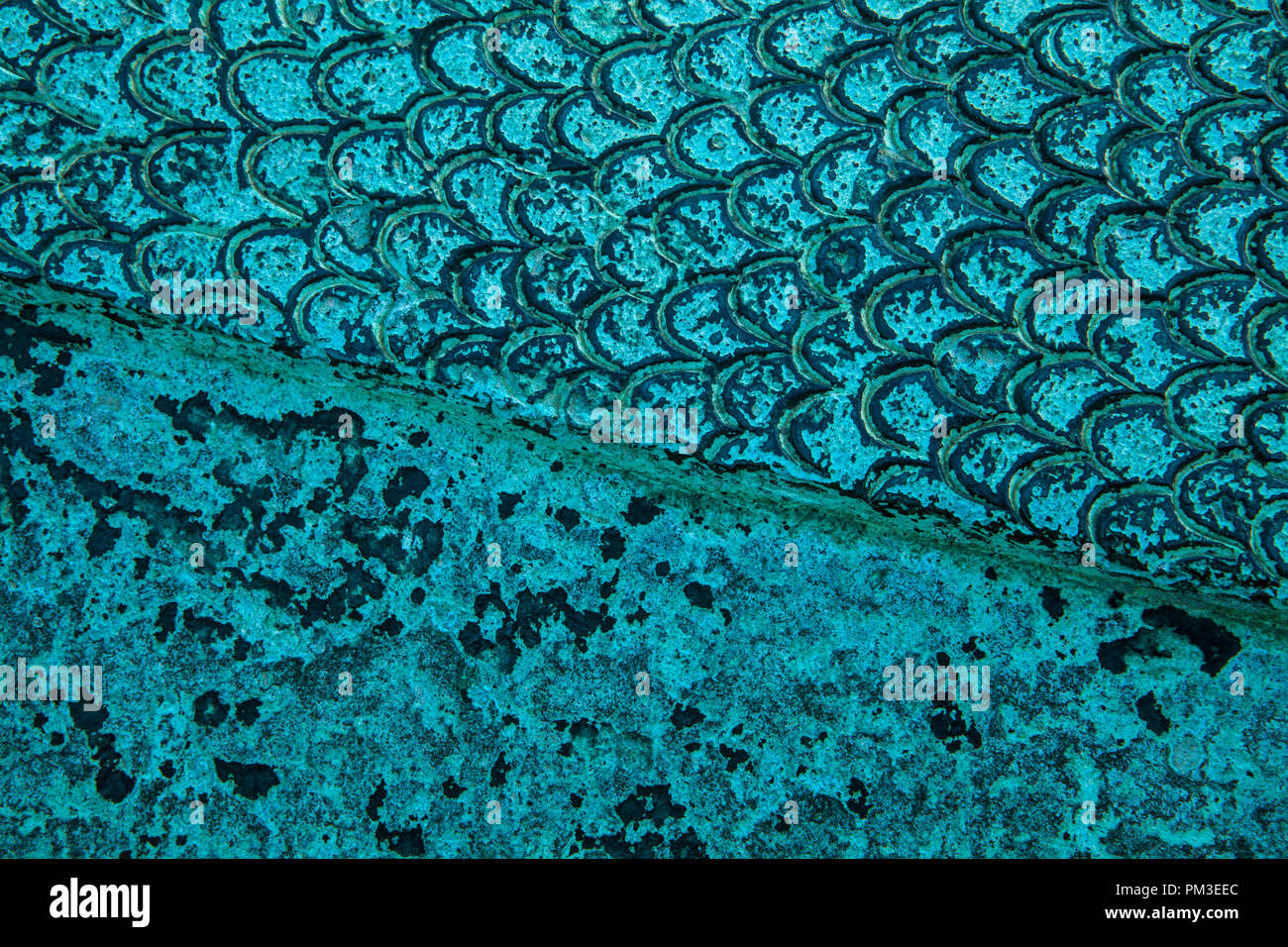 Immagine di sfondo di graffiato antico recipiente di rame texture di superficie. Foto Stock