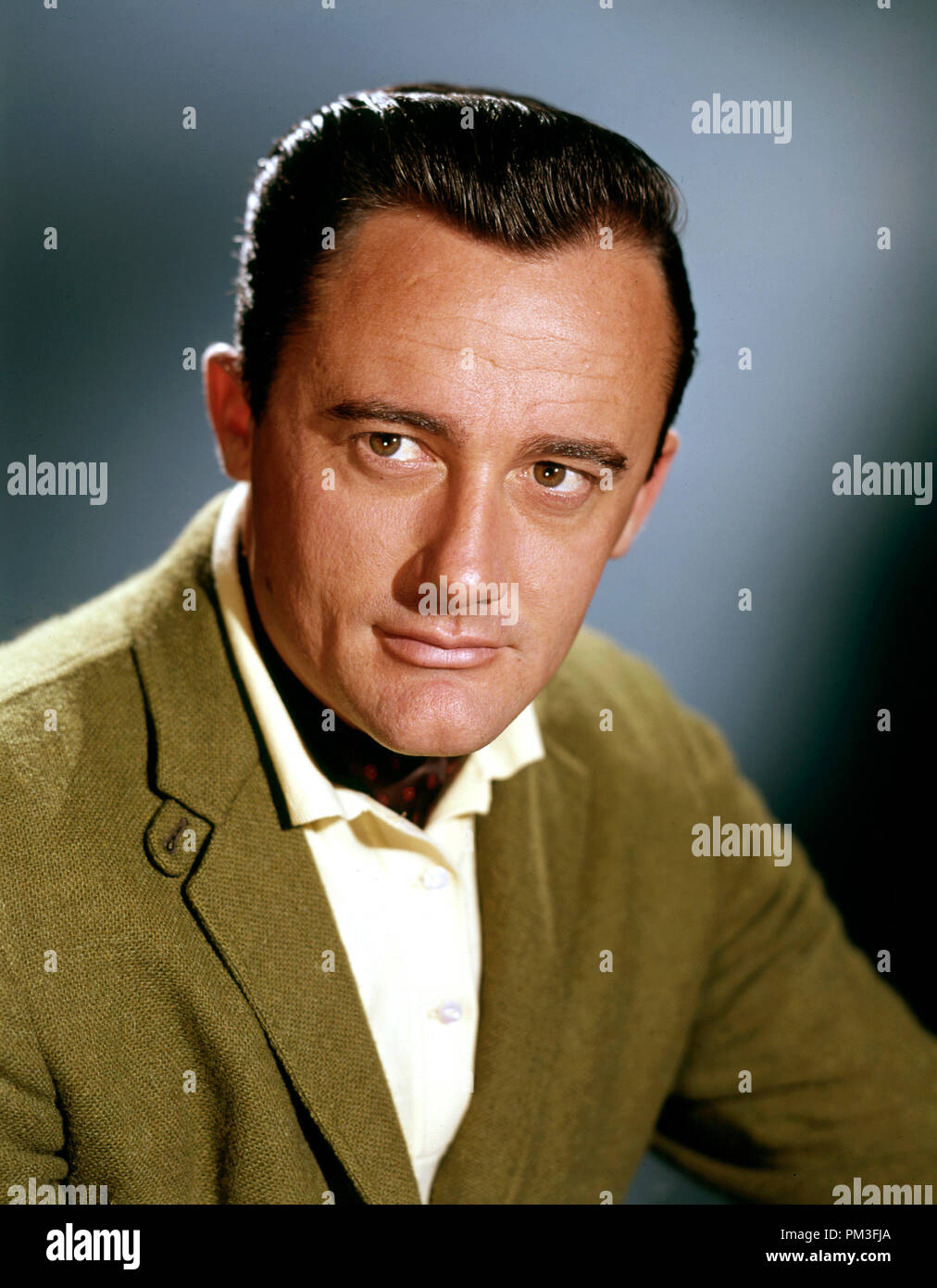 Studio Publicity Still: 'The Man from U.C.L.E.' Robert Vaughn circa 1964 file Reference # 30732 1195THA Foto Stock